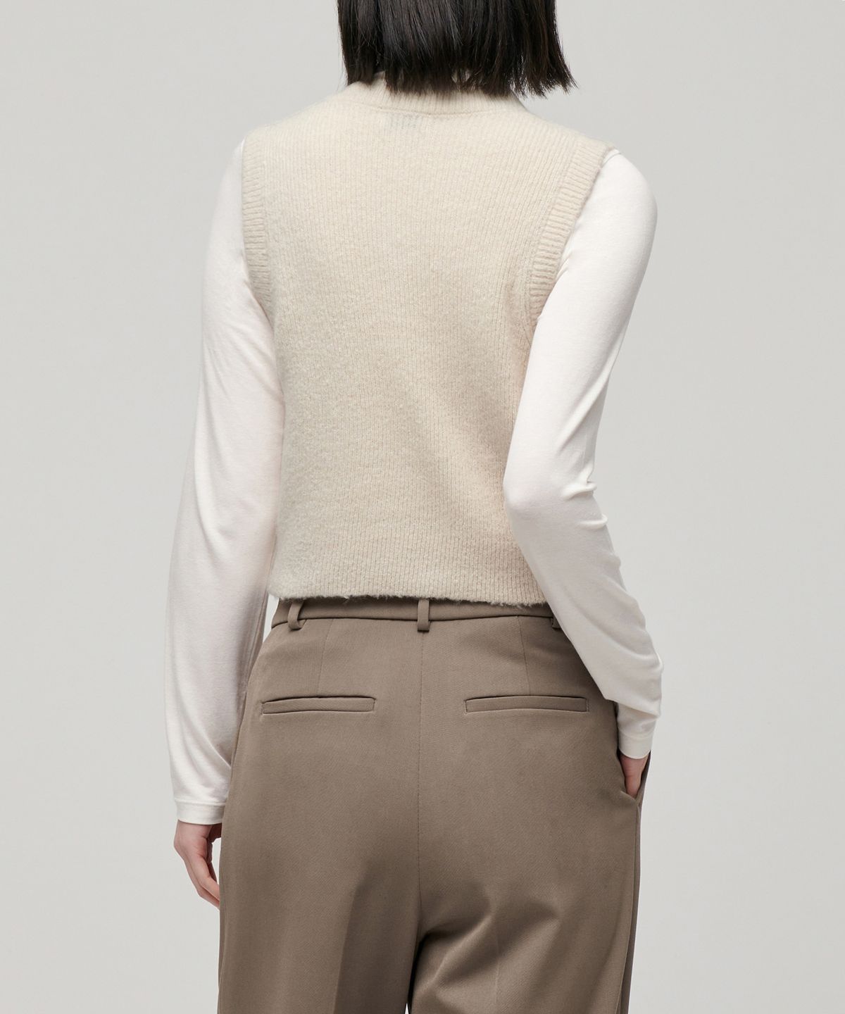 무신사 스탠다드 우먼(MUSINSA STANDARD WOMAN) 우먼즈 소프트 부클 리브드 크롭 베스트 [크림]