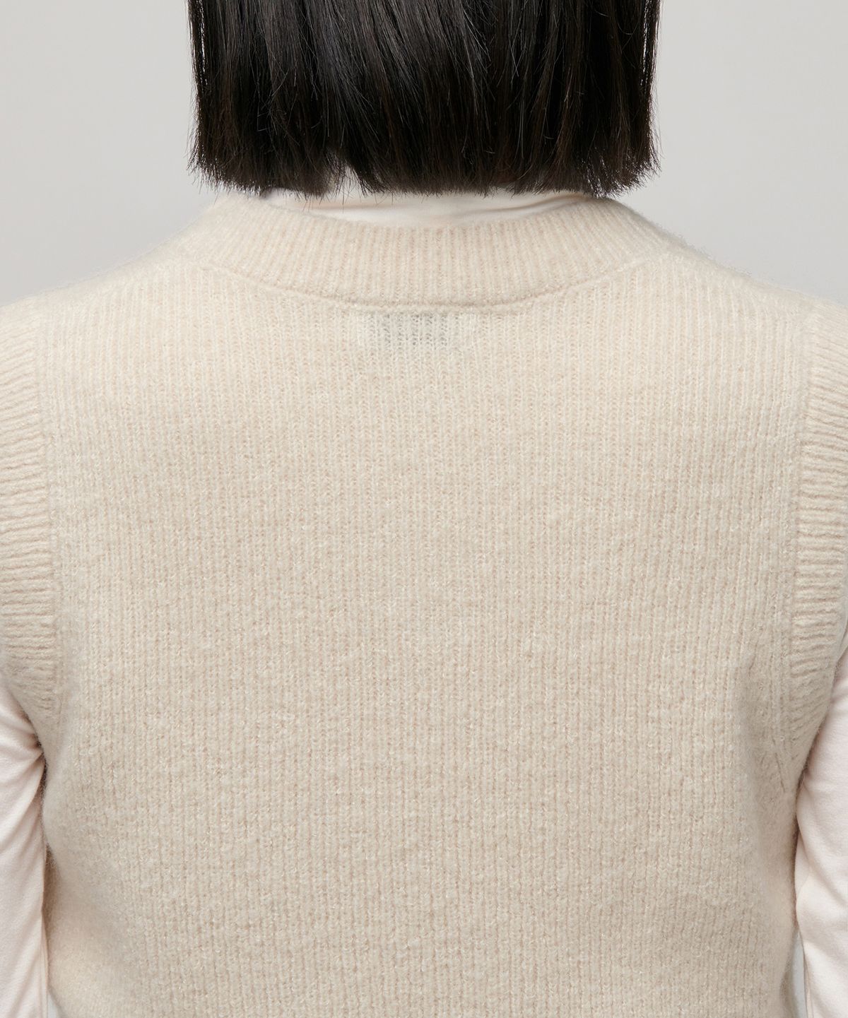 무신사 스탠다드 우먼(MUSINSA STANDARD WOMAN) 우먼즈 소프트 부클 리브드 크롭 베스트 [크림]