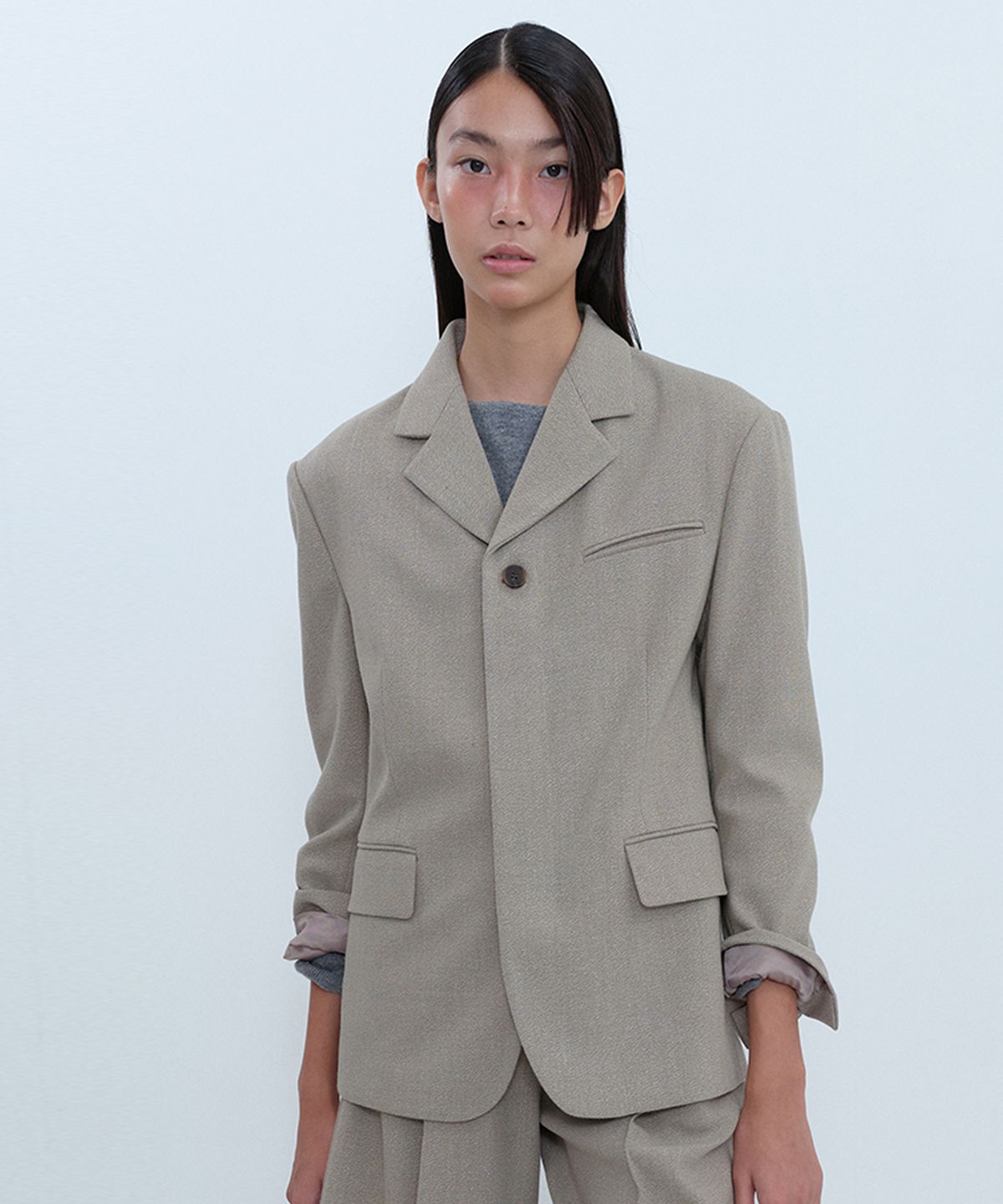 아위(AHWE) 3-Button Wool Jacket_BEIGE