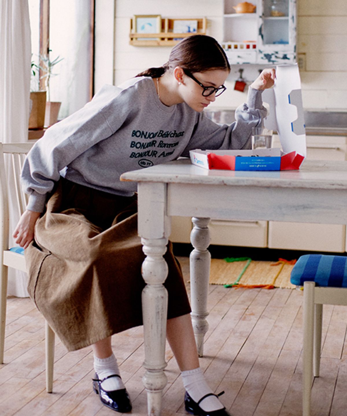 론론(RONRON) [RRxCB] Bonjour Ronron Crop Sweatshirts Grey