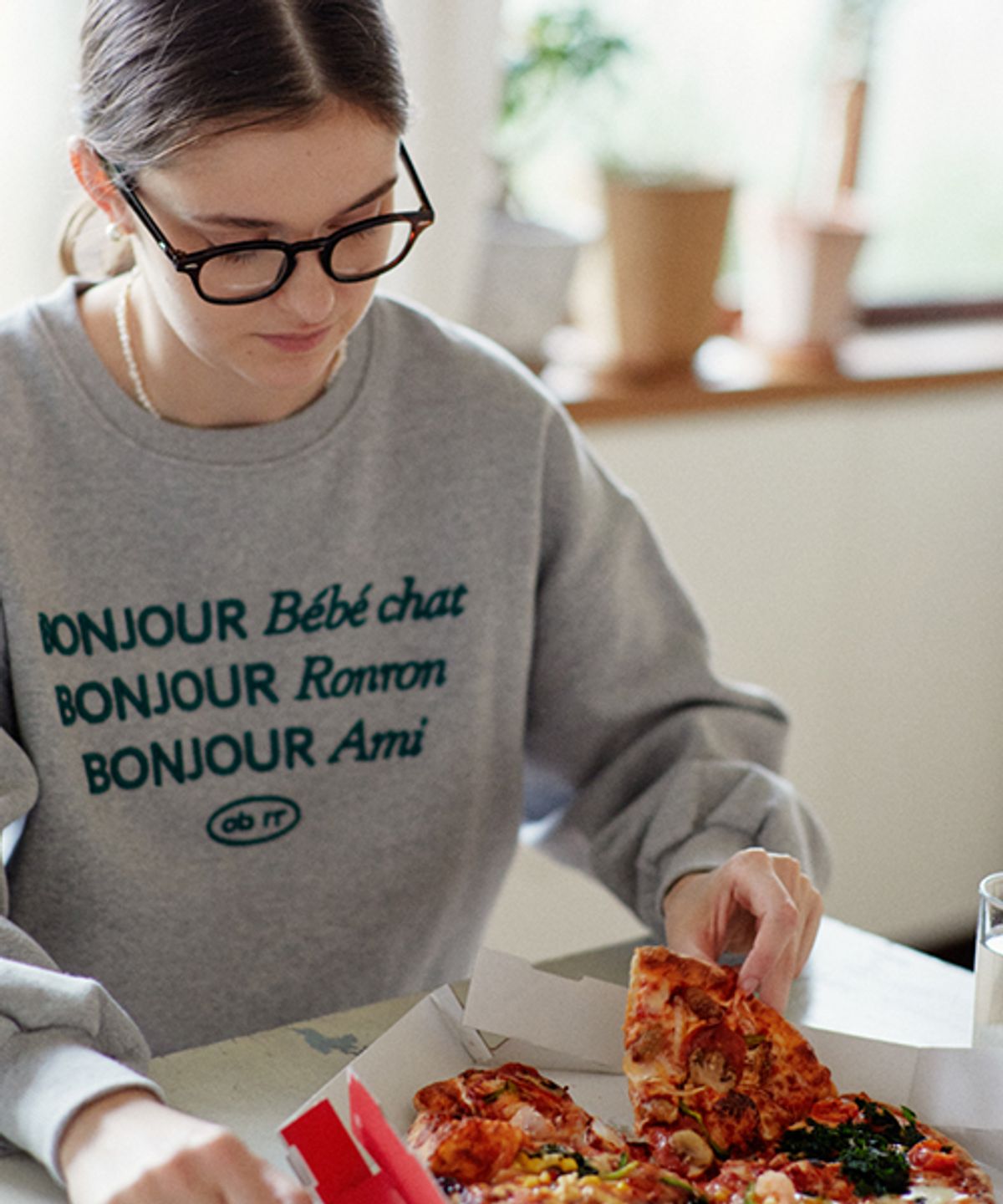 론론(RONRON) [RRxCB] Bonjour Ronron Crop Sweatshirts Grey
