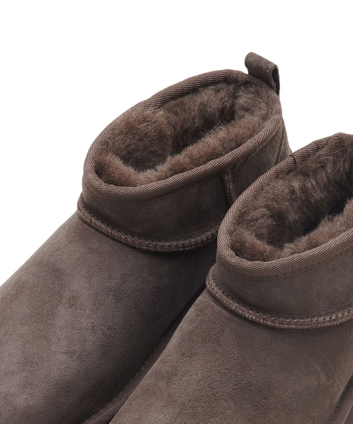 어그(UGG) UGG 스웨이드 레더 미니 부츠 (클래식 울트라 미니) W - 번트 시더 / 1116109BCDR