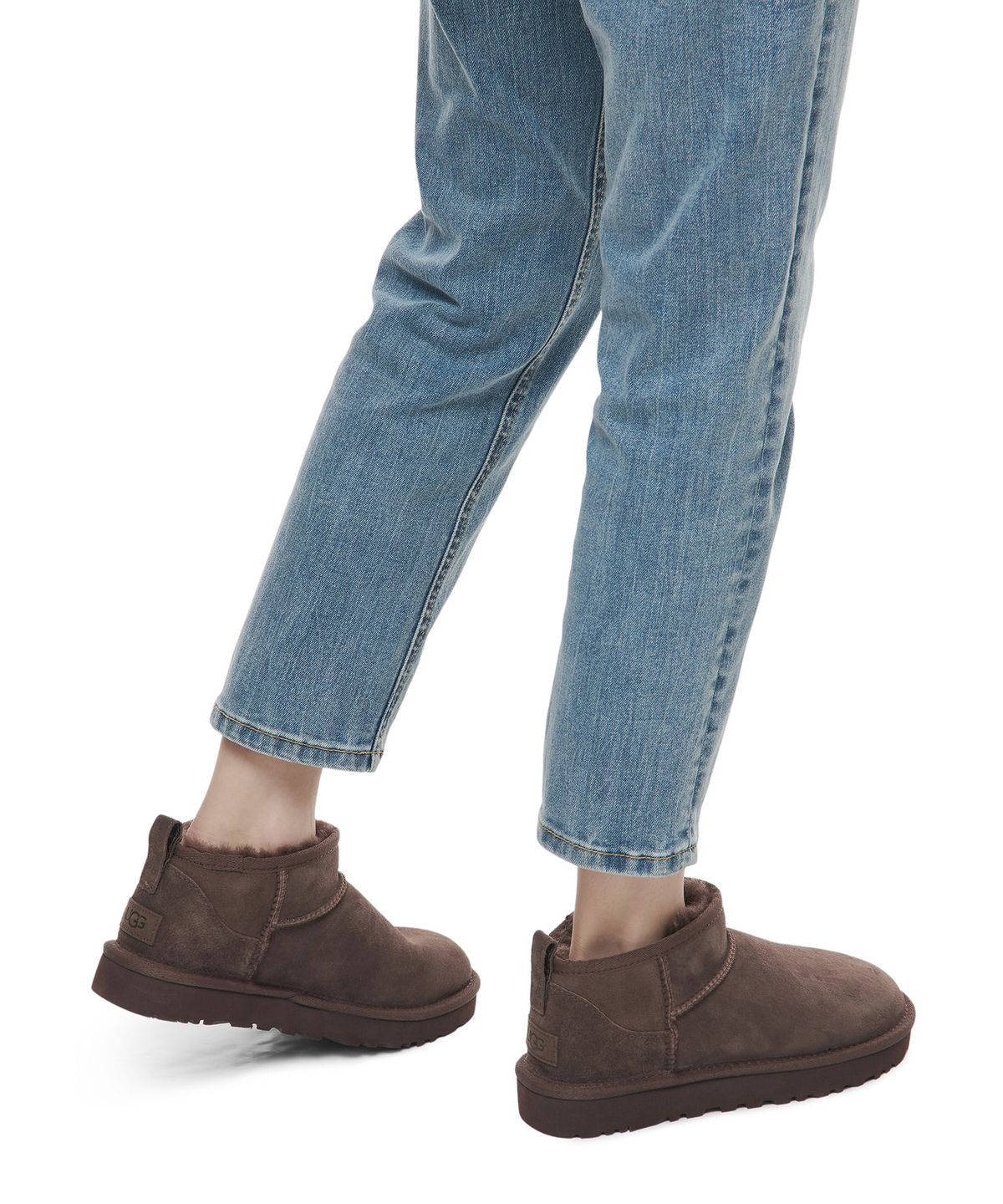 어그(UGG) UGG 스웨이드 레더 미니 부츠 (클래식 울트라 미니) W - 번트 시더 / 1116109BCDR