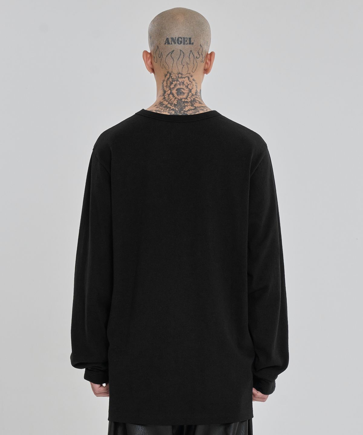 아조바이아조(AJOBYAJO) [PBA] Tribal AJO Long Sleeves T-Shirt [BLACK]