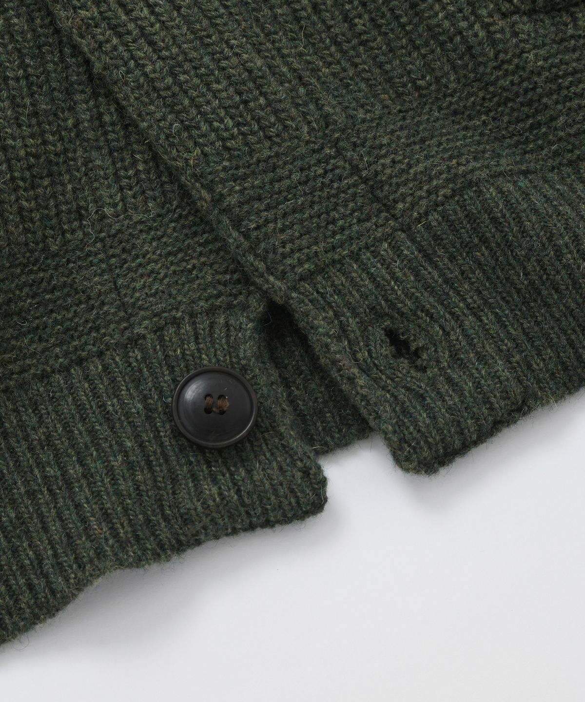 프리즘웍스(FRIZMWORKS) HEAVY WOOL ROUND CARDIGAN _ FOREST GREEN