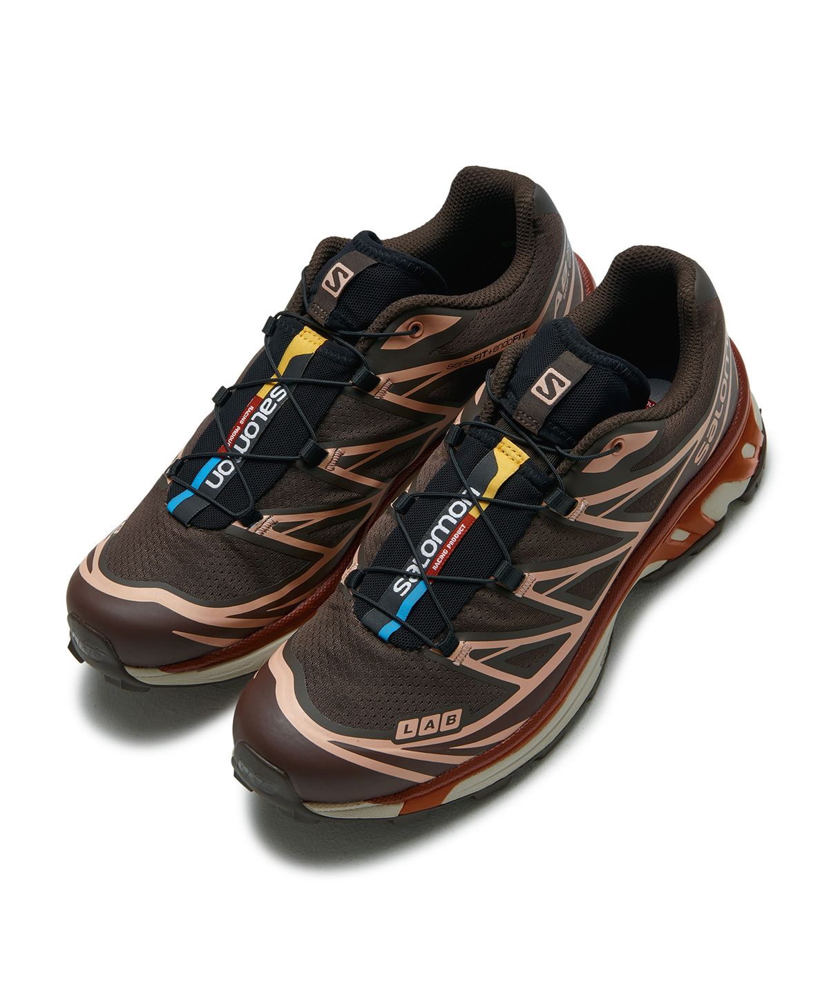 살로몬(SALOMON) XT-6 - 델리시오소:블랙:초콜렛 퐁당:피치 베이지 / L41751500