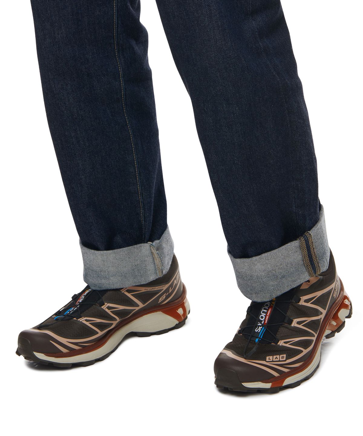 살로몬(SALOMON) XT-6 - 델리시오소:블랙:초콜렛 퐁당:피치 베이지 / L41751500