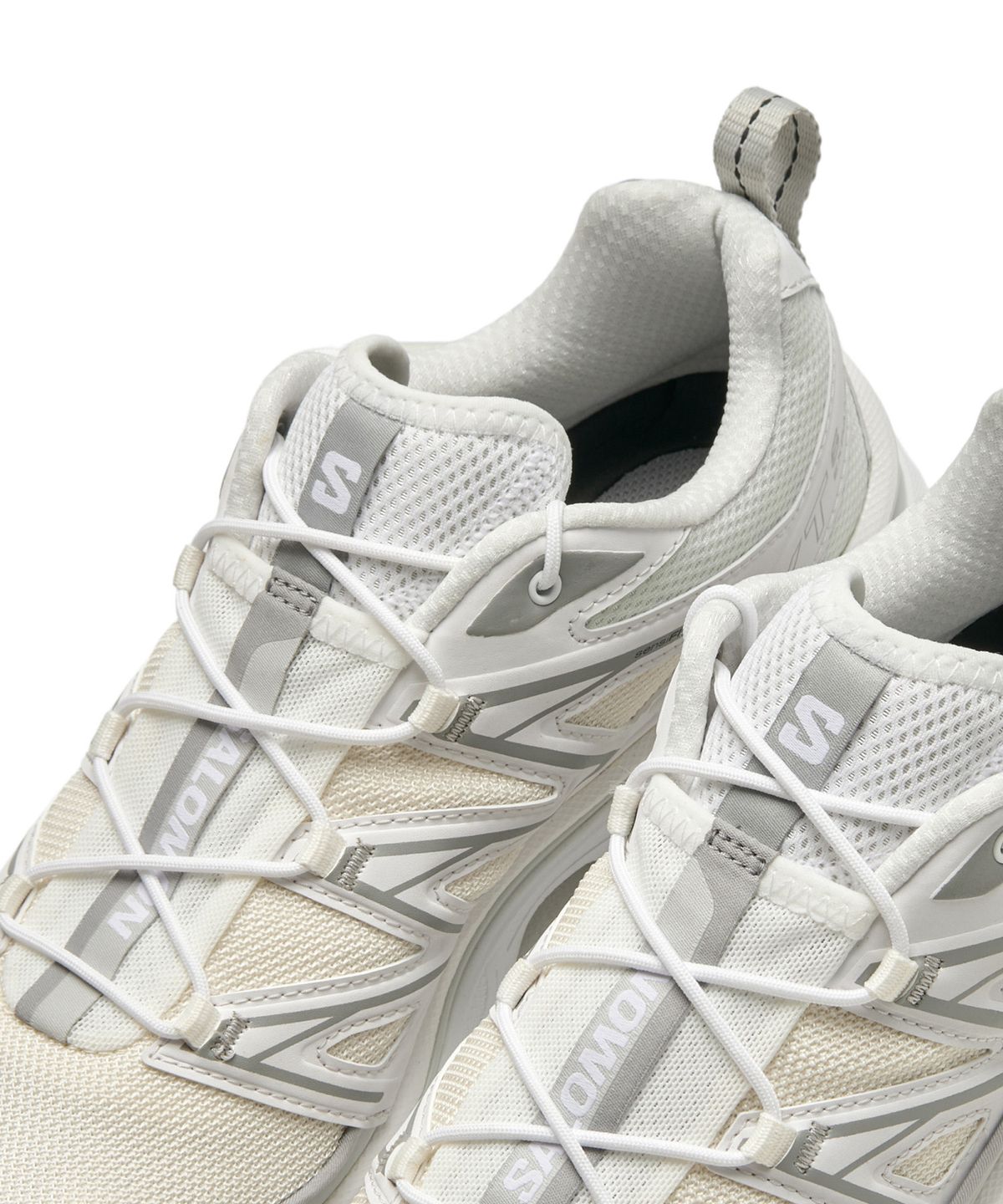 살로몬(SALOMON) XT-6 익스펜스 - 바닐라 아이스:화이트:알로이 / L41741400