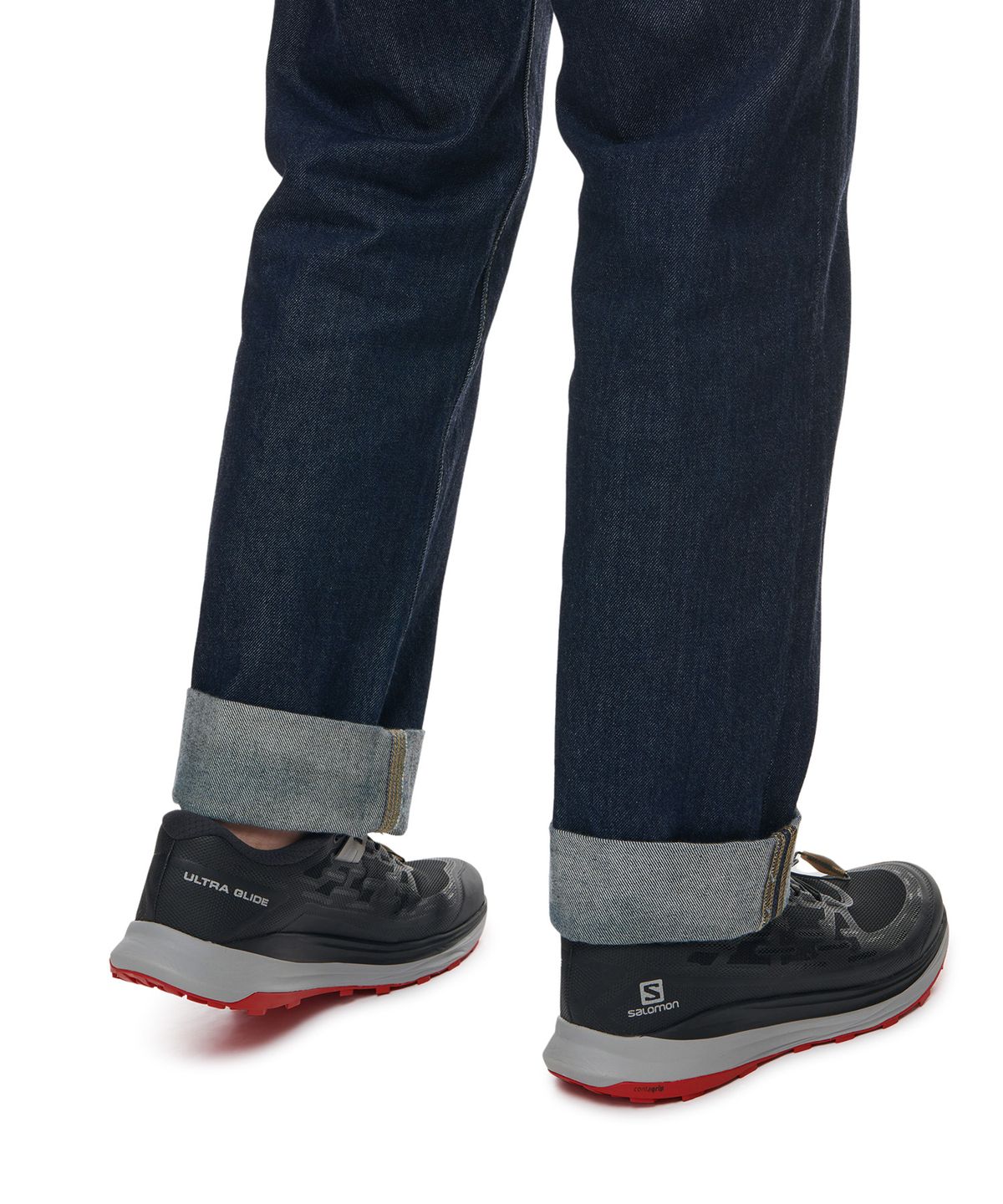 살로몬(SALOMON) 울트라 글라이드 - 블랙:알로이:고지 베리 / L41430500