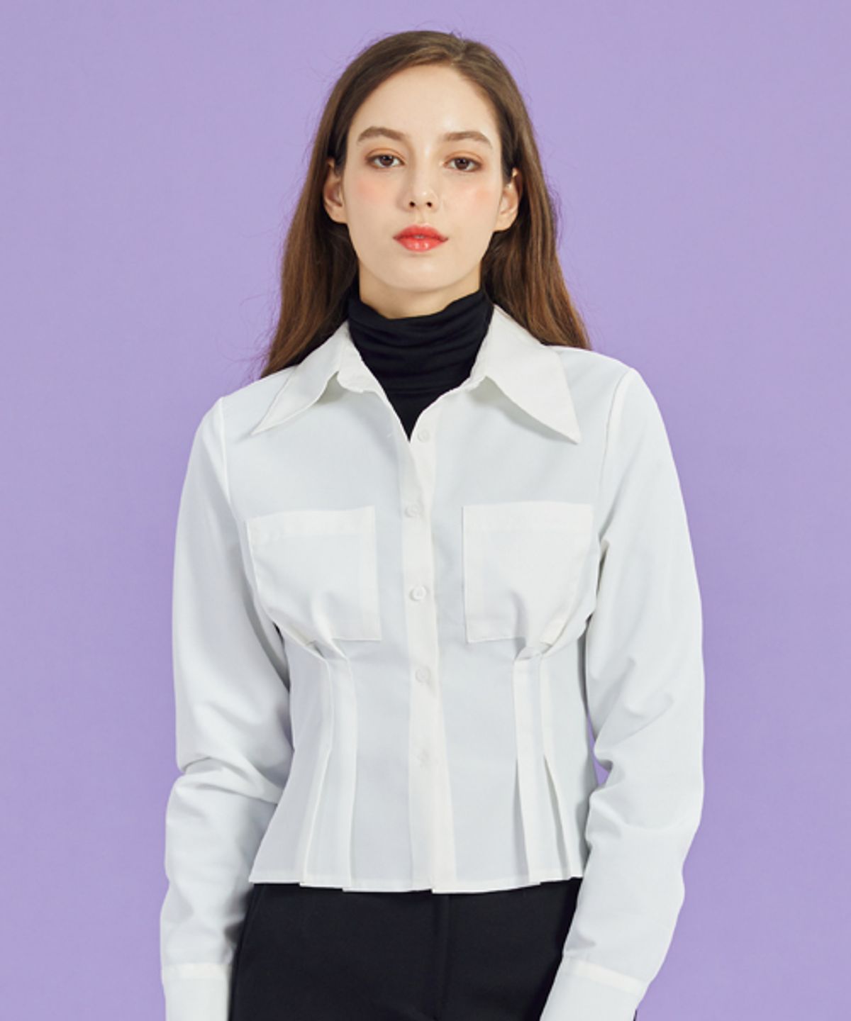 콜릿(KOLEAT) WOMEN 미디 크롭 슬림 긴팔 셔츠 [WHITE] 크롭티 긴팔티 MD