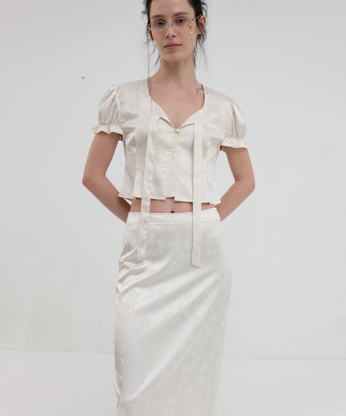 오버듀플레어(OVERDUEFLAIR) JACQUARD PENCIL SKIRT