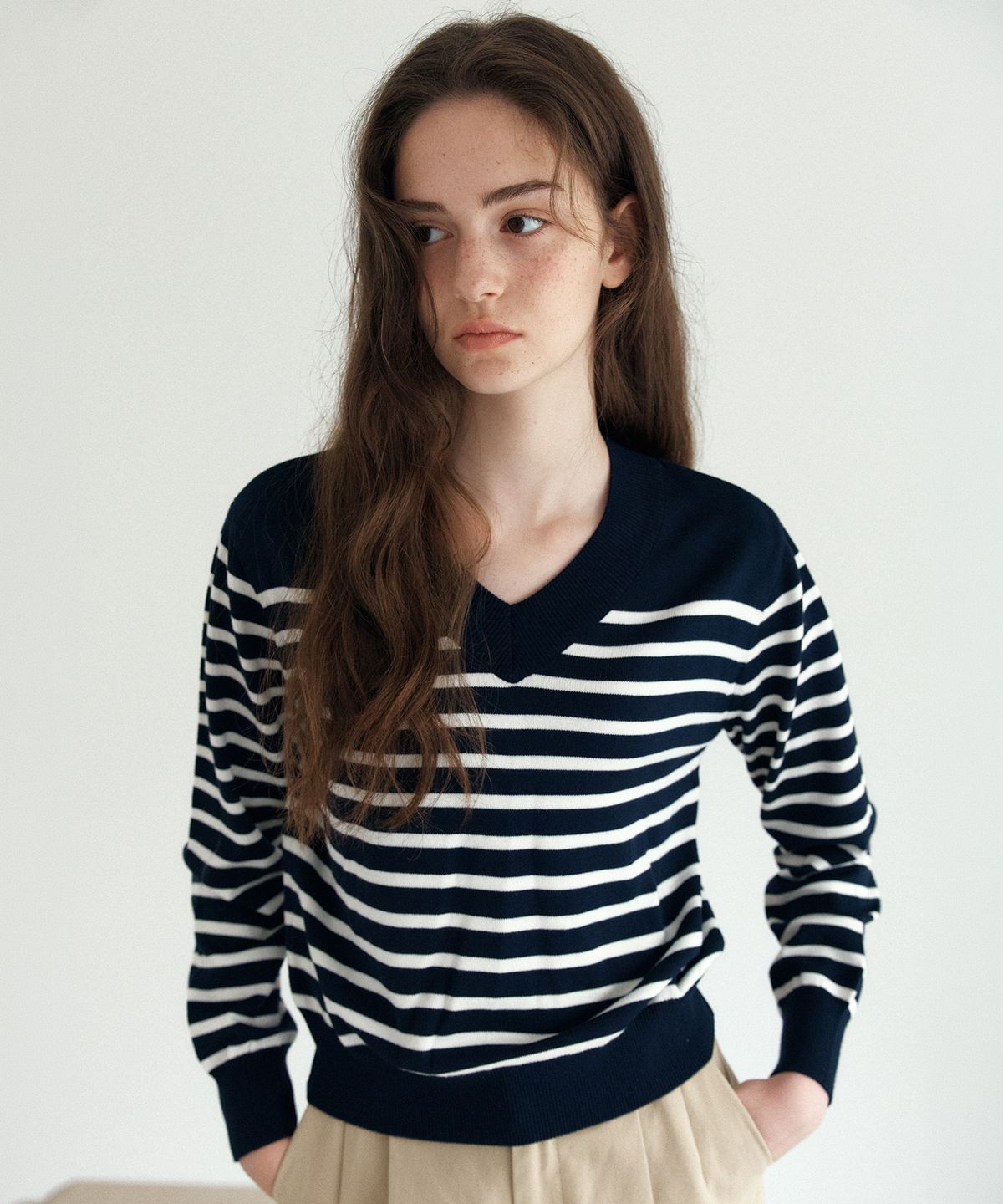 엽페(YUPPE) LINE STRIPE KNIT_NAVY