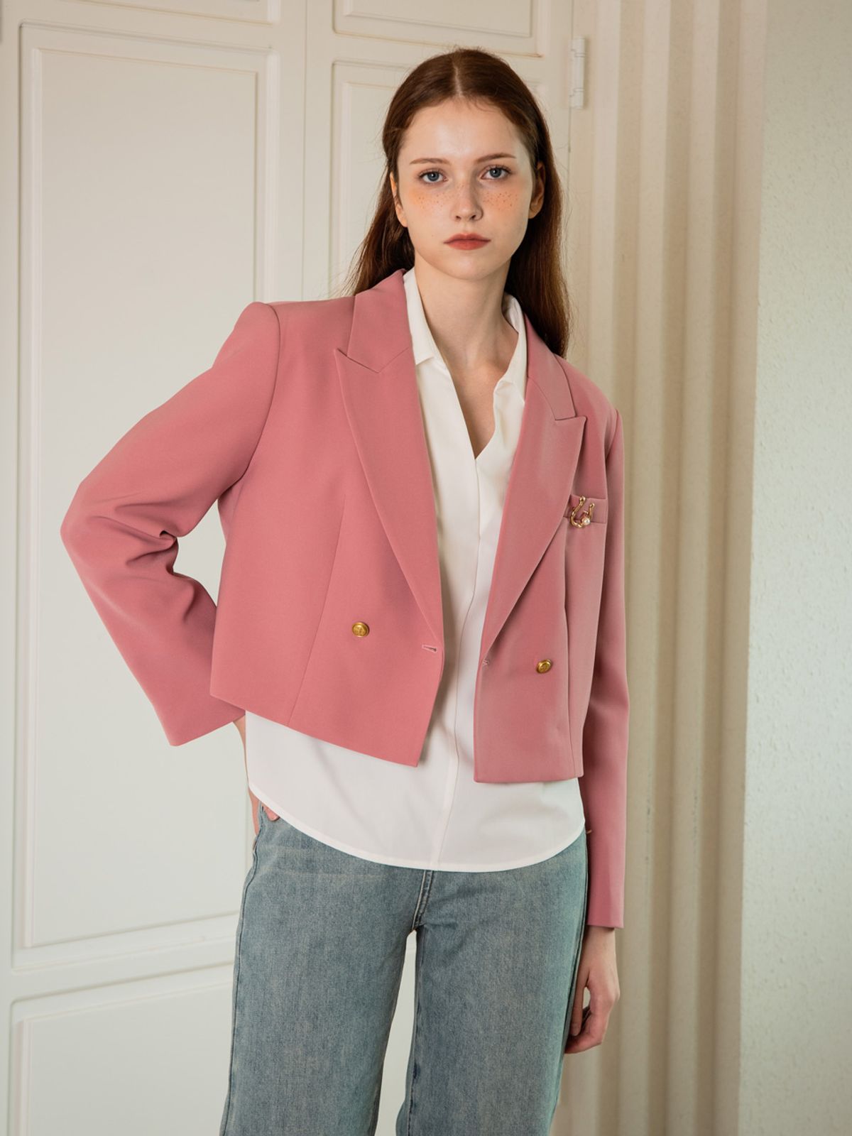 웬스데이딜라잇(WEDNESDAY DELIGHT) WED Brooch loose crop jacket_3color