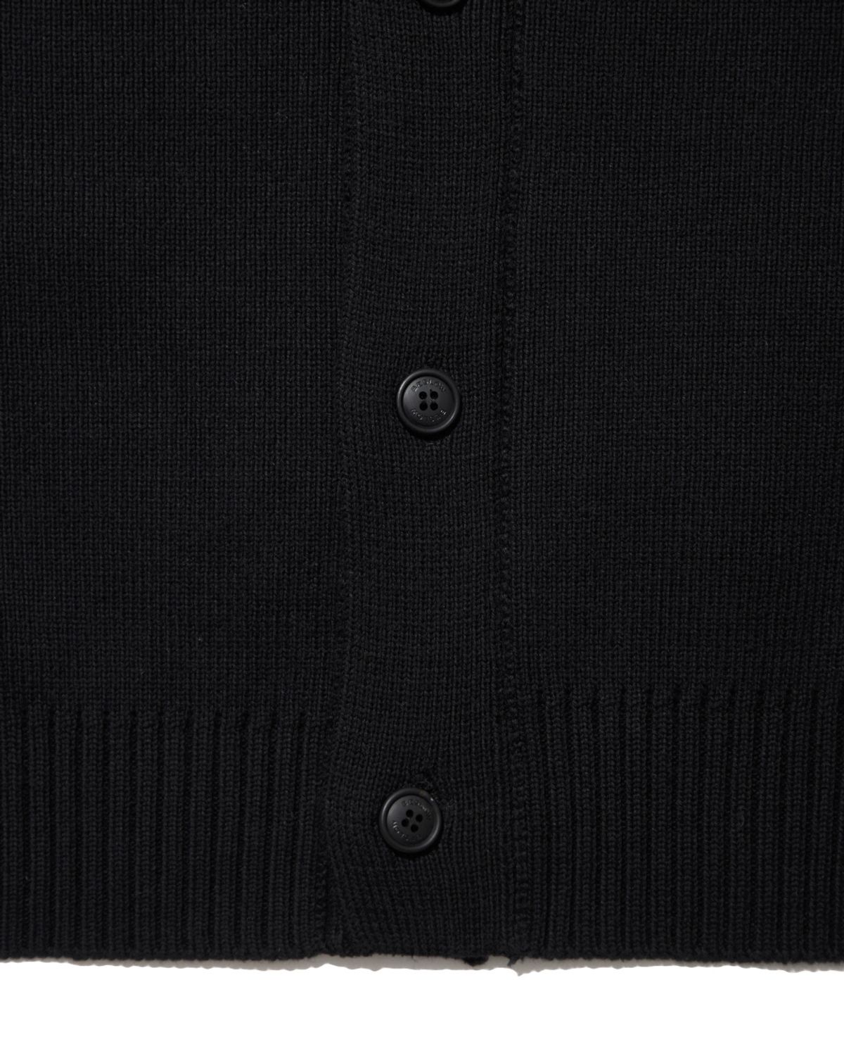 비슬로우(BESLOW) OVERSIZED KNITTED JACKET BLACK