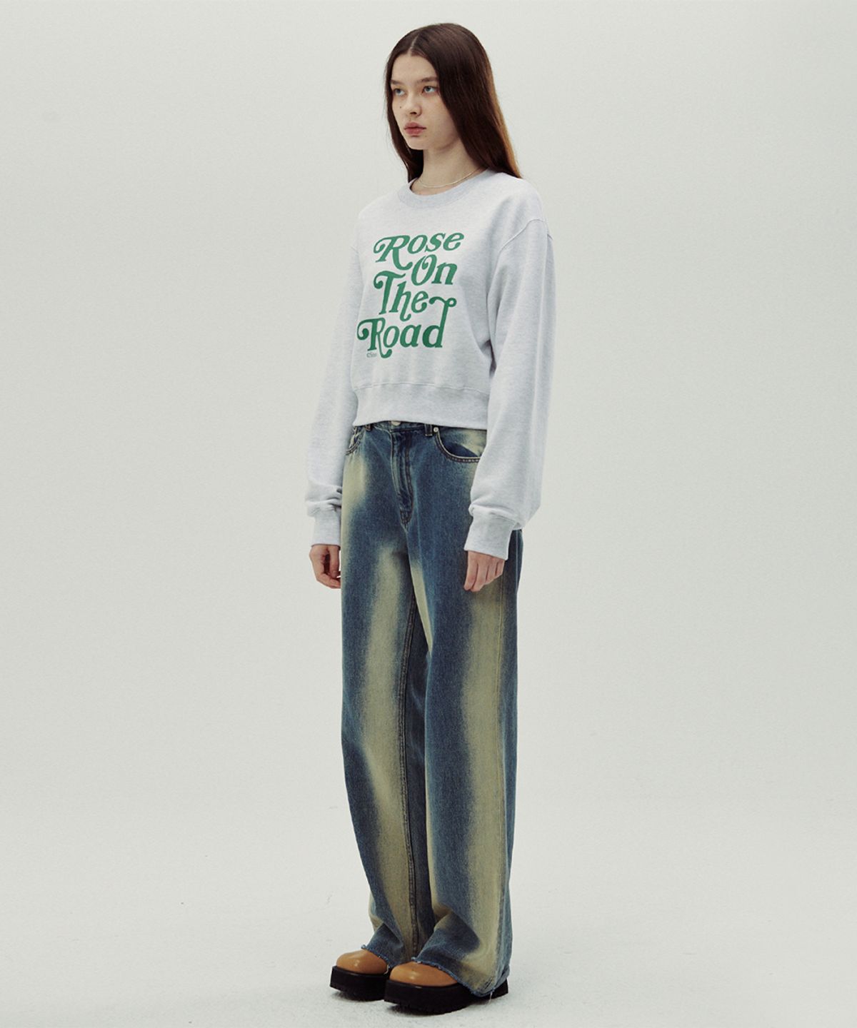 시눈(SINOON) ON THE ROAD SWEATSHIRT