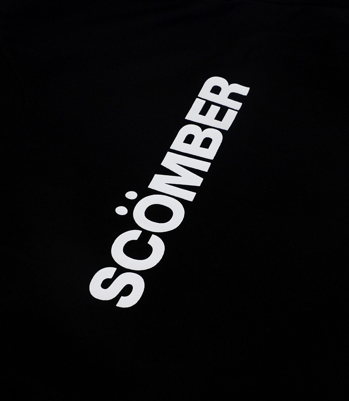 스컴버(SCOMBER) LOGO_Black