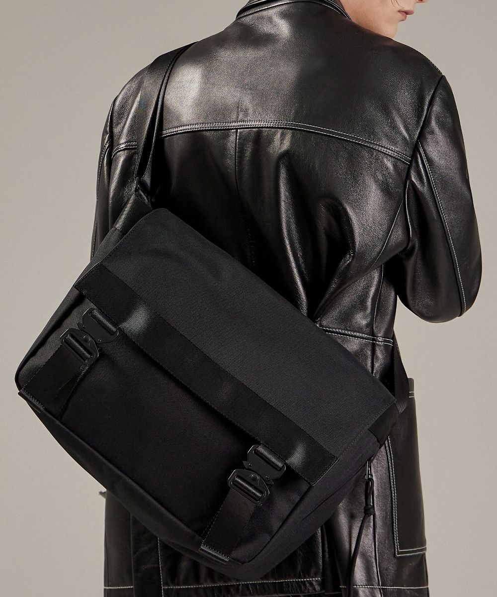 MUSINSA | MAISON MINED TWO BUCKLE MESSENGER BAG