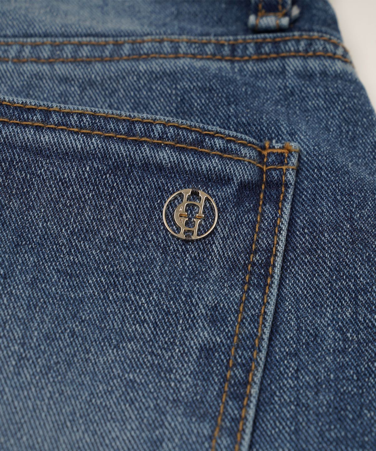 하드코어 해피니스(HARDCORE HAPPINESS) SIGNATURE WIDE DENNIM PANTS