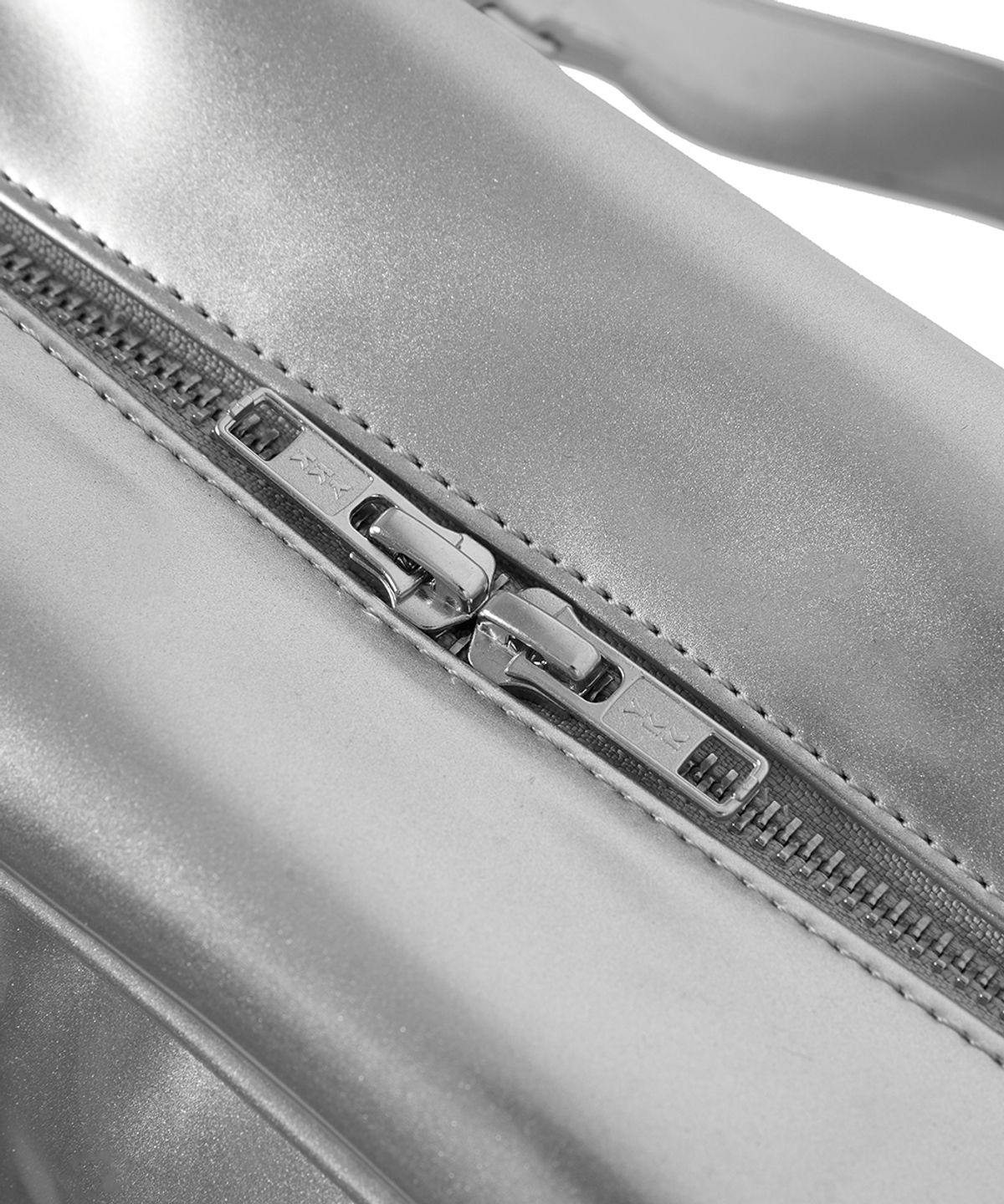 문선 아카이브(MOONSUN ARCHIVE) ESSENTIAL_MSS Enamel Bowling Bag [Silver]
