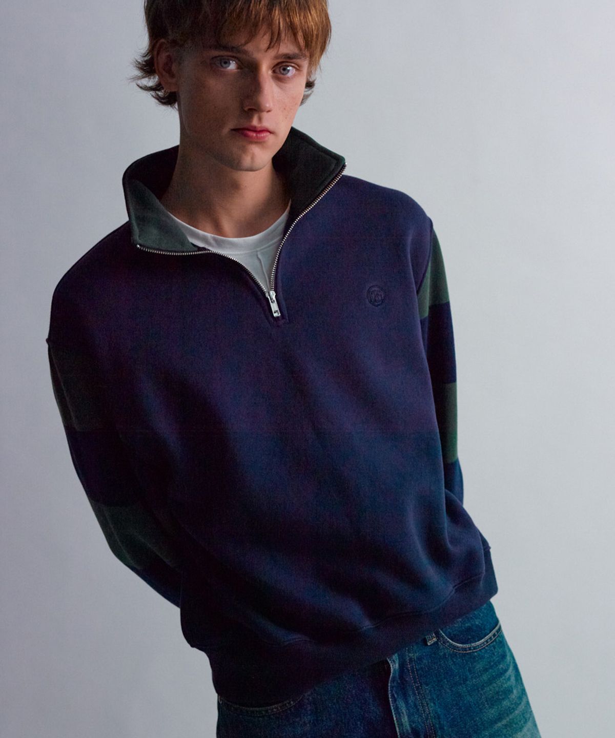 문선(MOONSUN) ESSENTIAL_UNISEX MSS Stripe Half Zip-up Sweatshirt [Dark Green]