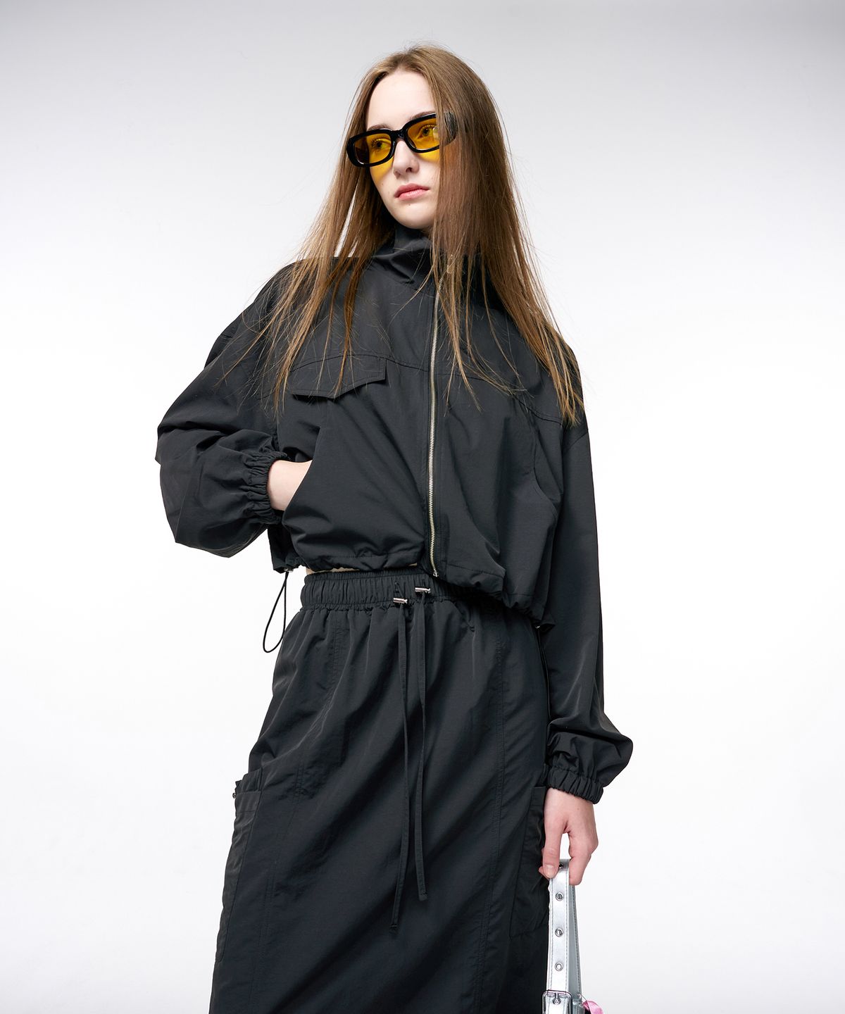 에트몽(ETMON) Wind Crop Jumper  Charcoal