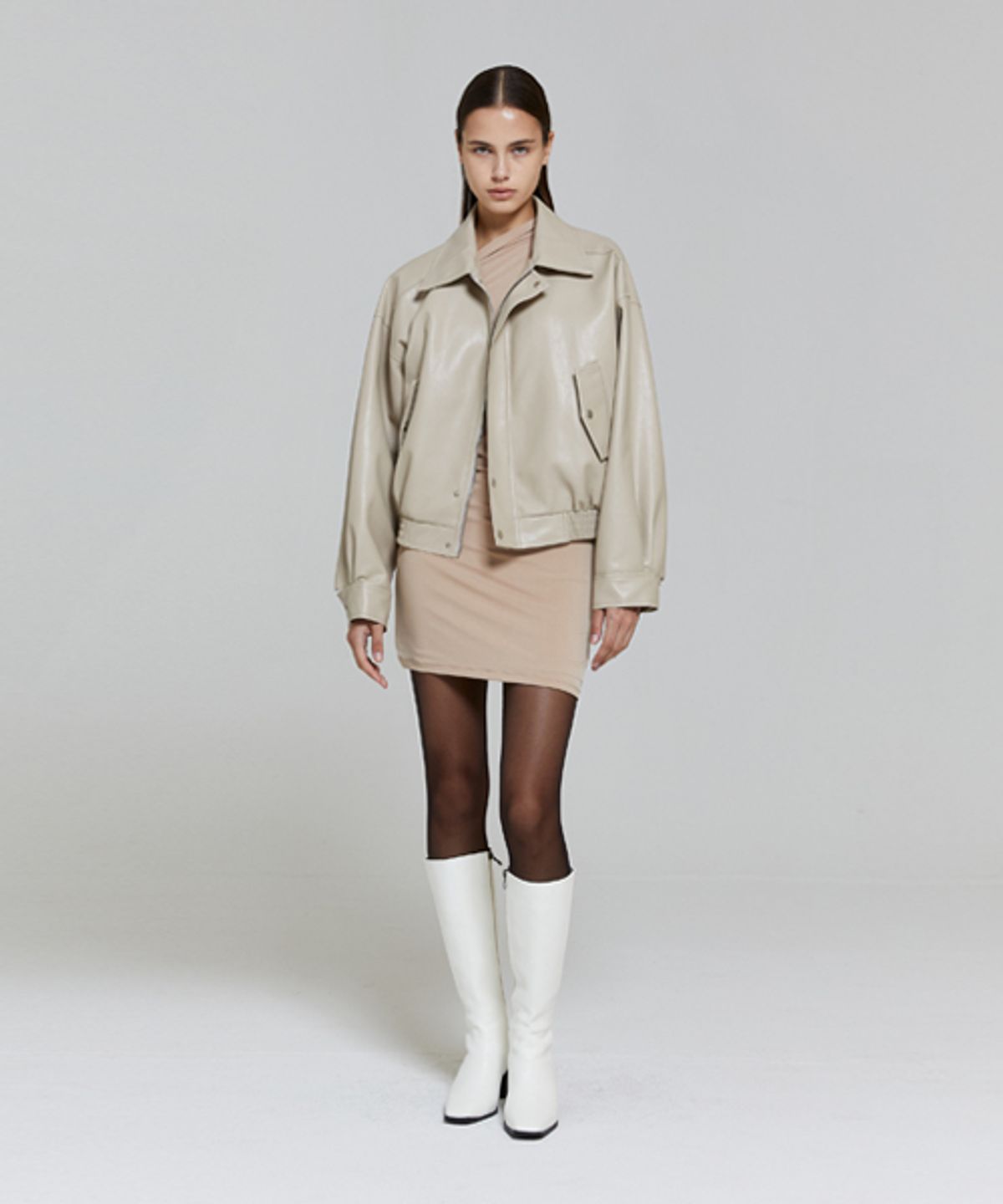 레이디 볼륨(LADY VOLUME) UNBALANCED SHIRRING MINI DRESS_BEIGE