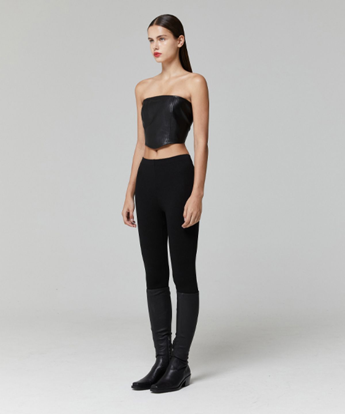 레이디 볼륨(LADY VOLUME) SIDE SLIT LEGGINGS_BLACK