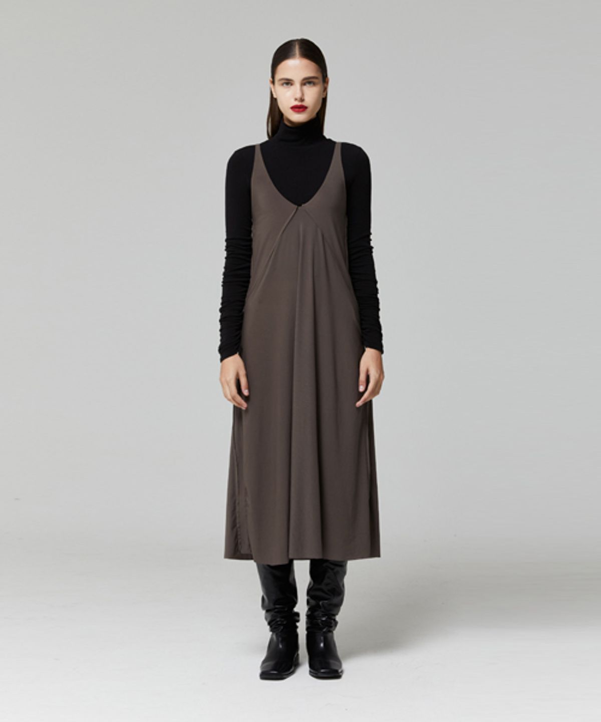 레이디 볼륨(LADY VOLUME) SIDE LINE DRESS_BROWN
