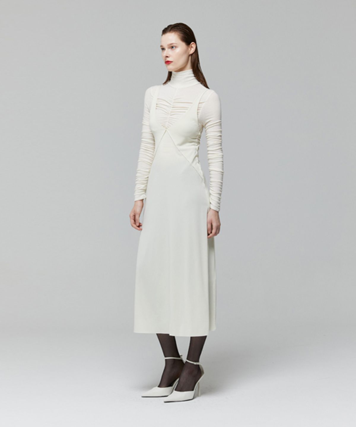 레이디 볼륨(LADY VOLUME) SIDE LINE DRESS_CREAM