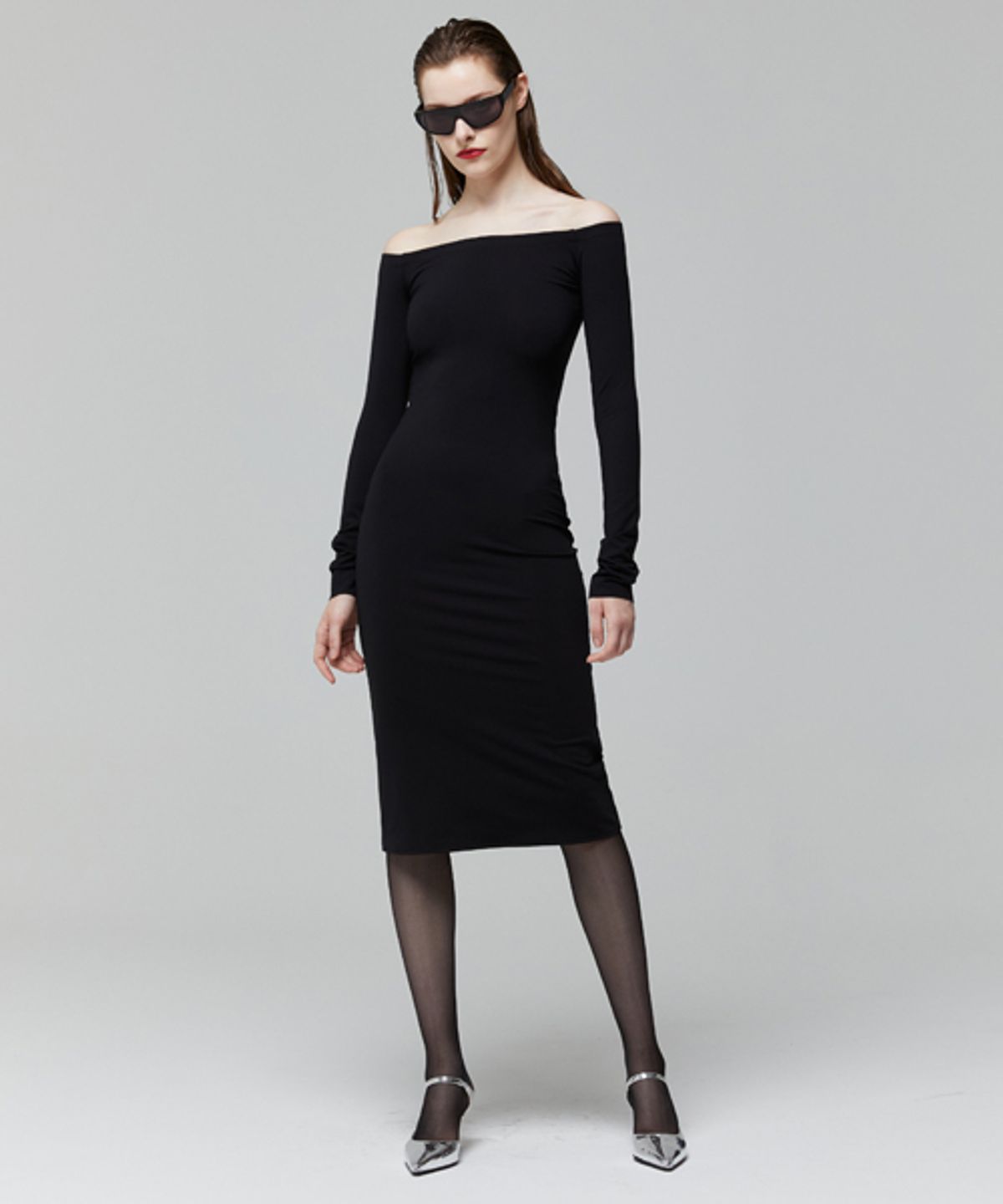 레이디 볼륨(LADY VOLUME) OFF SHOULDER LINE DRESS_BLACK