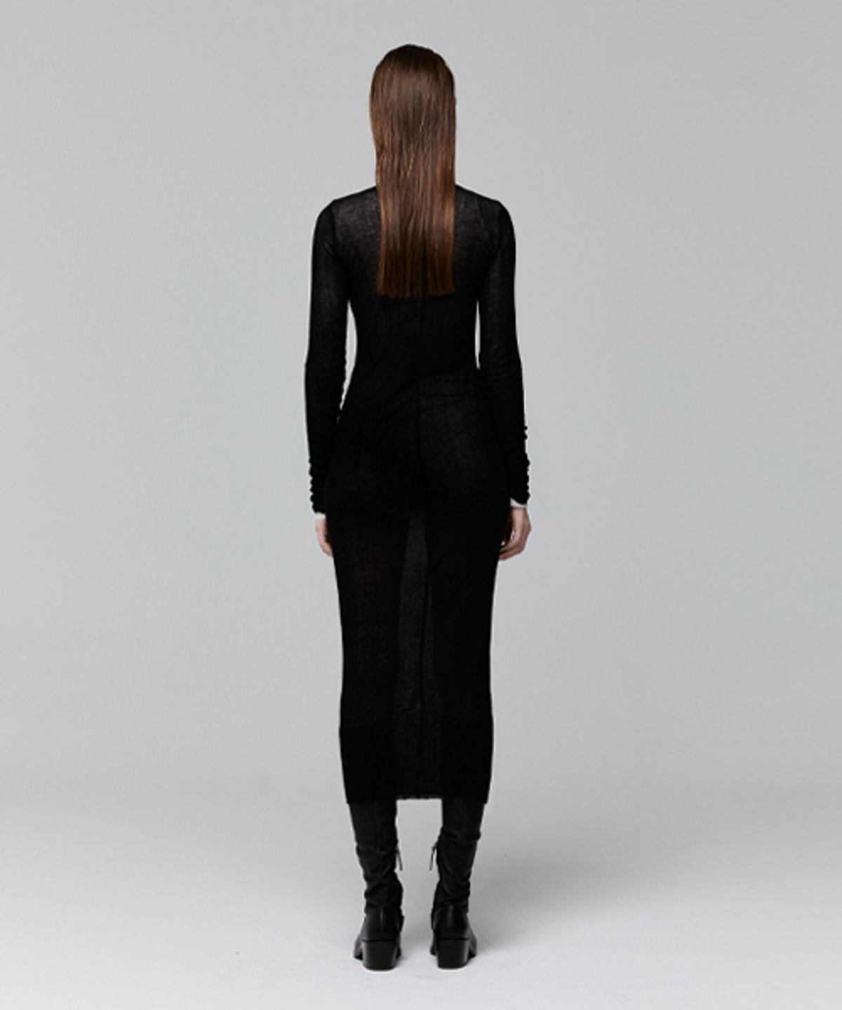 레이디 볼륨(LADY VOLUME) CUTTING LINE SLIM KNIT DRESS_BLACK