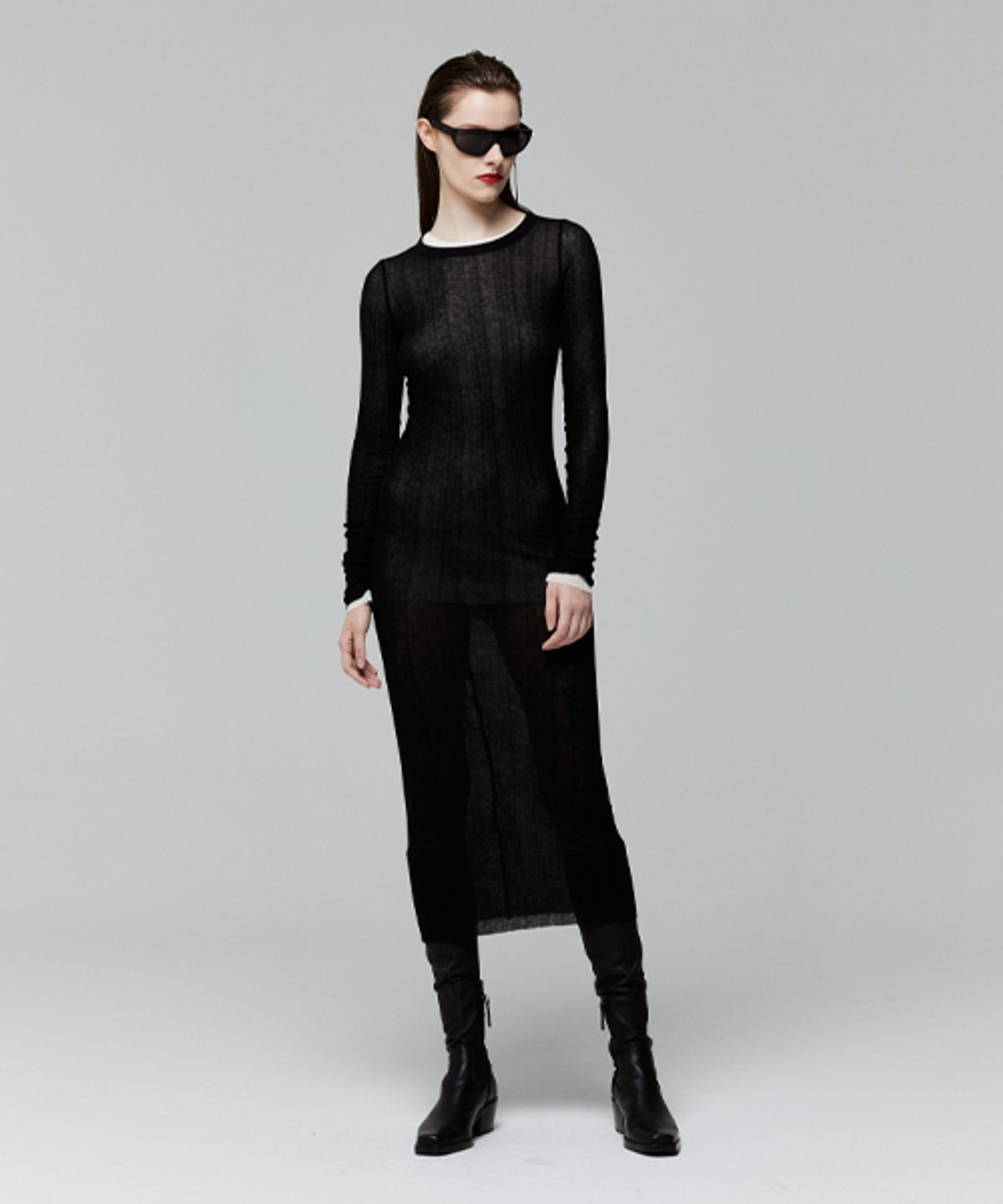 레이디 볼륨(LADY VOLUME) CUTTING LINE SLIM KNIT DRESS_BLACK