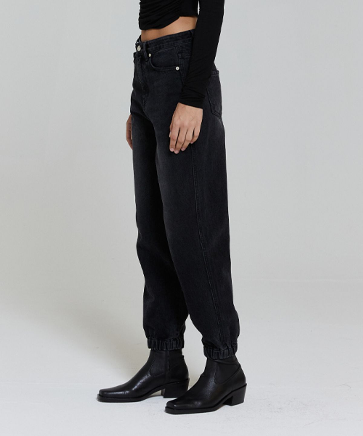 레이디 볼륨(LADY VOLUME) BANDING JOGGER DENIM_BLACK
