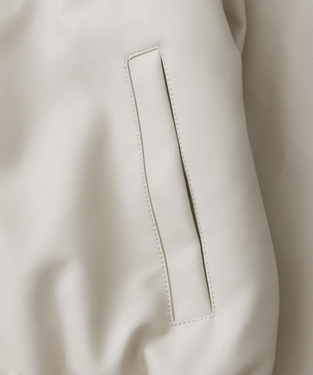 레이디 볼륨(LADY VOLUME) 9059 VEGAN LEATHER JACKET_CREAM