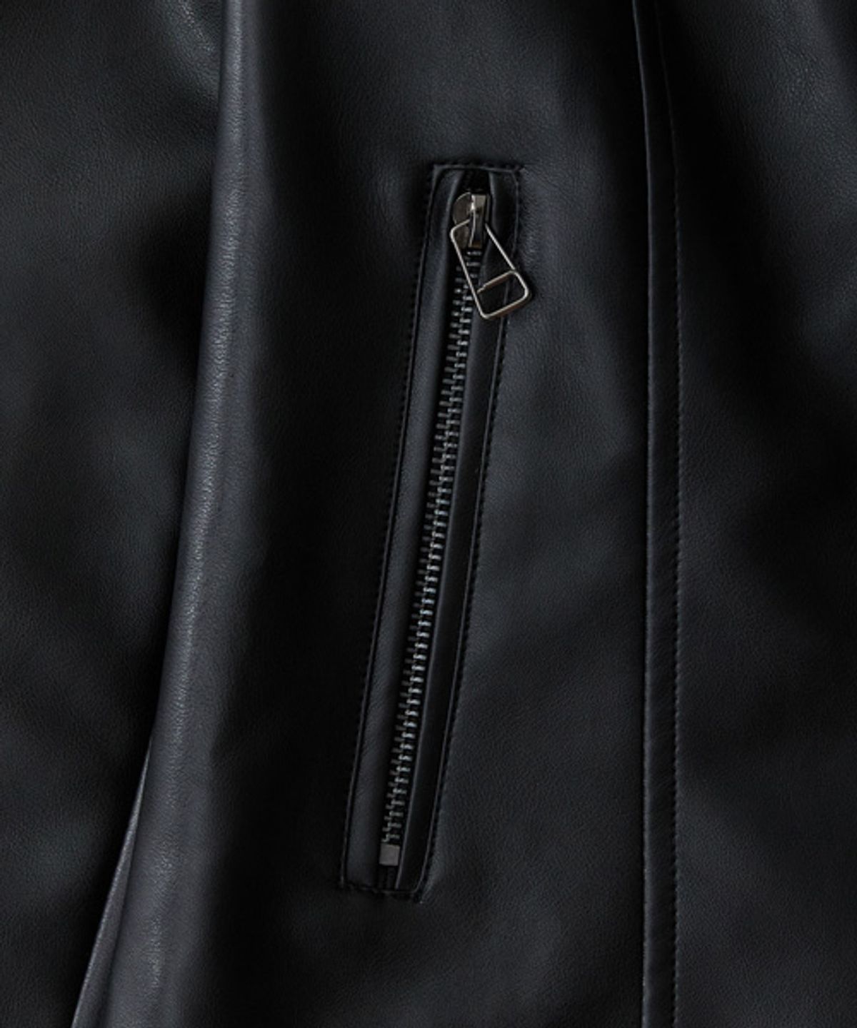 레이디 볼륨(LADY VOLUME) 9073 VEGAN LETHER JUMPER_BLACK