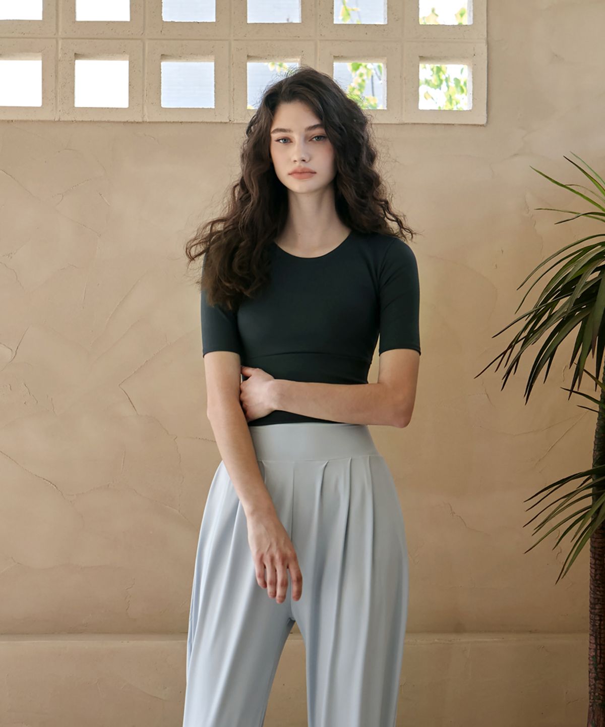 데비웨어(DEVIWEAR) Edge crop half tee DEVI-T0040-에쉬그레이
