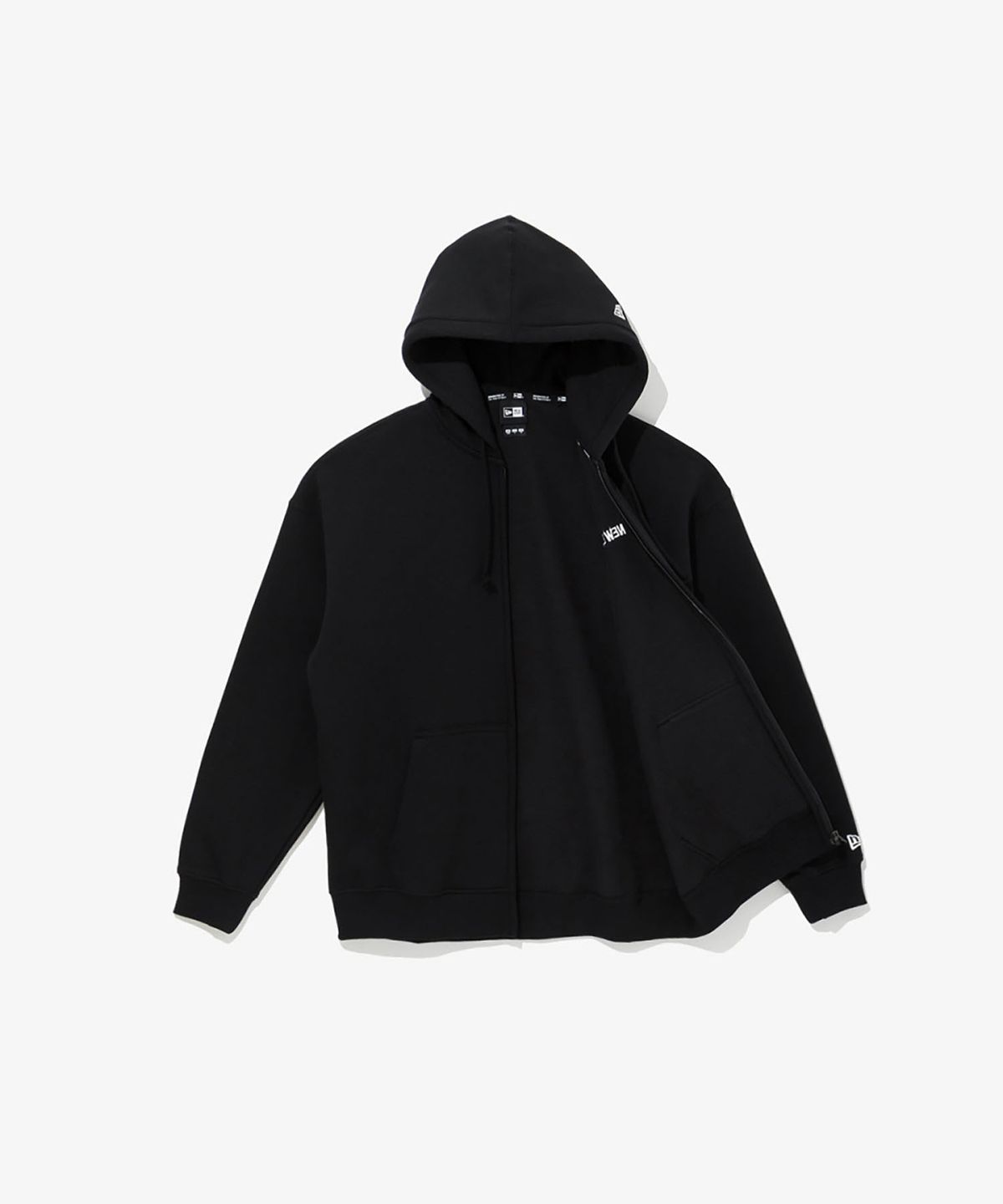 뉴에라(NEW ERA) NE 에센셜 후드 집업 블랙