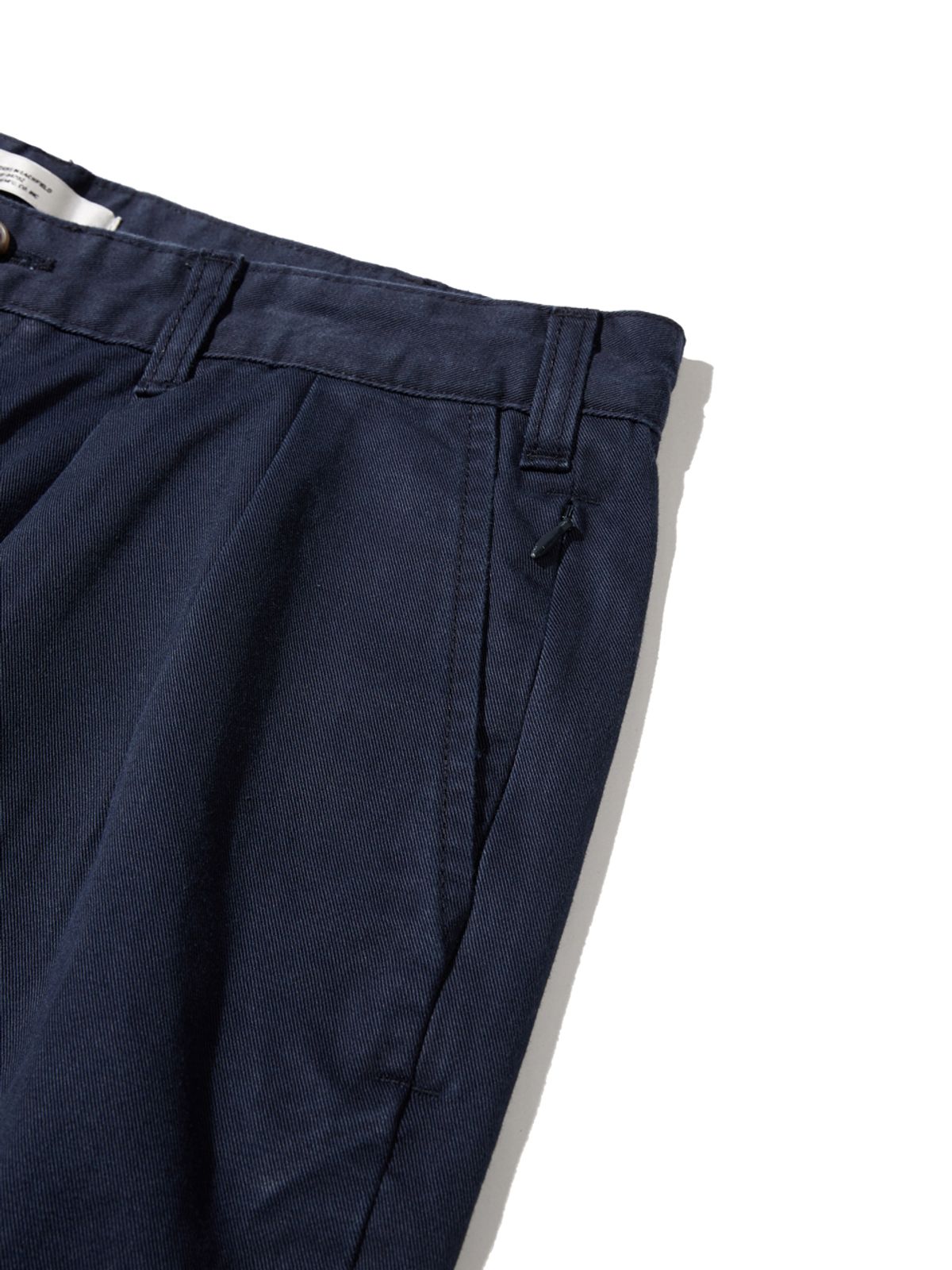 사운즈라이프(SOUNDSLIFE) Easy Two Tuck Chino Pants Navy