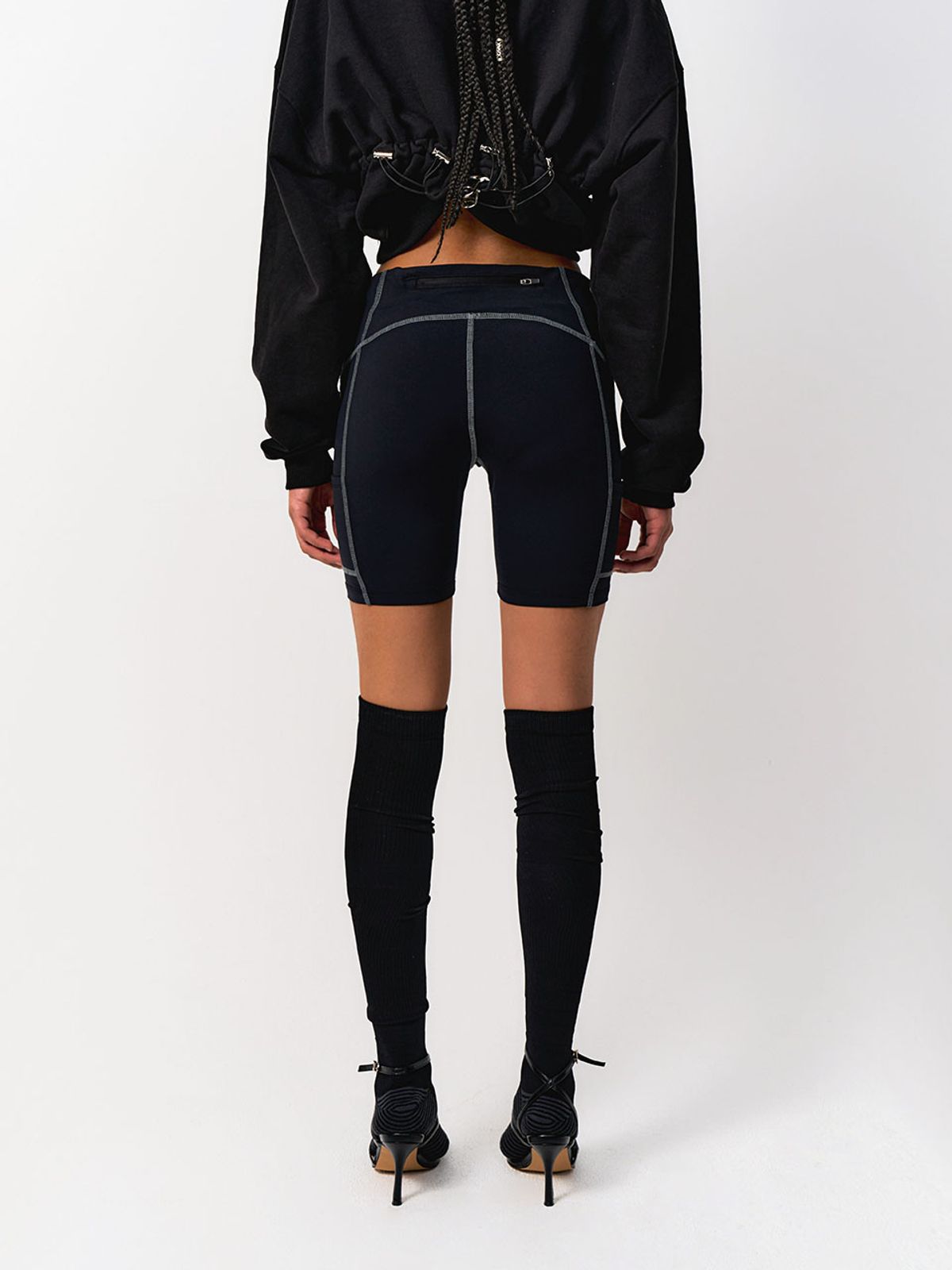 와이이이엘(YEEL) STITCH BIKE SHORTS BLACK