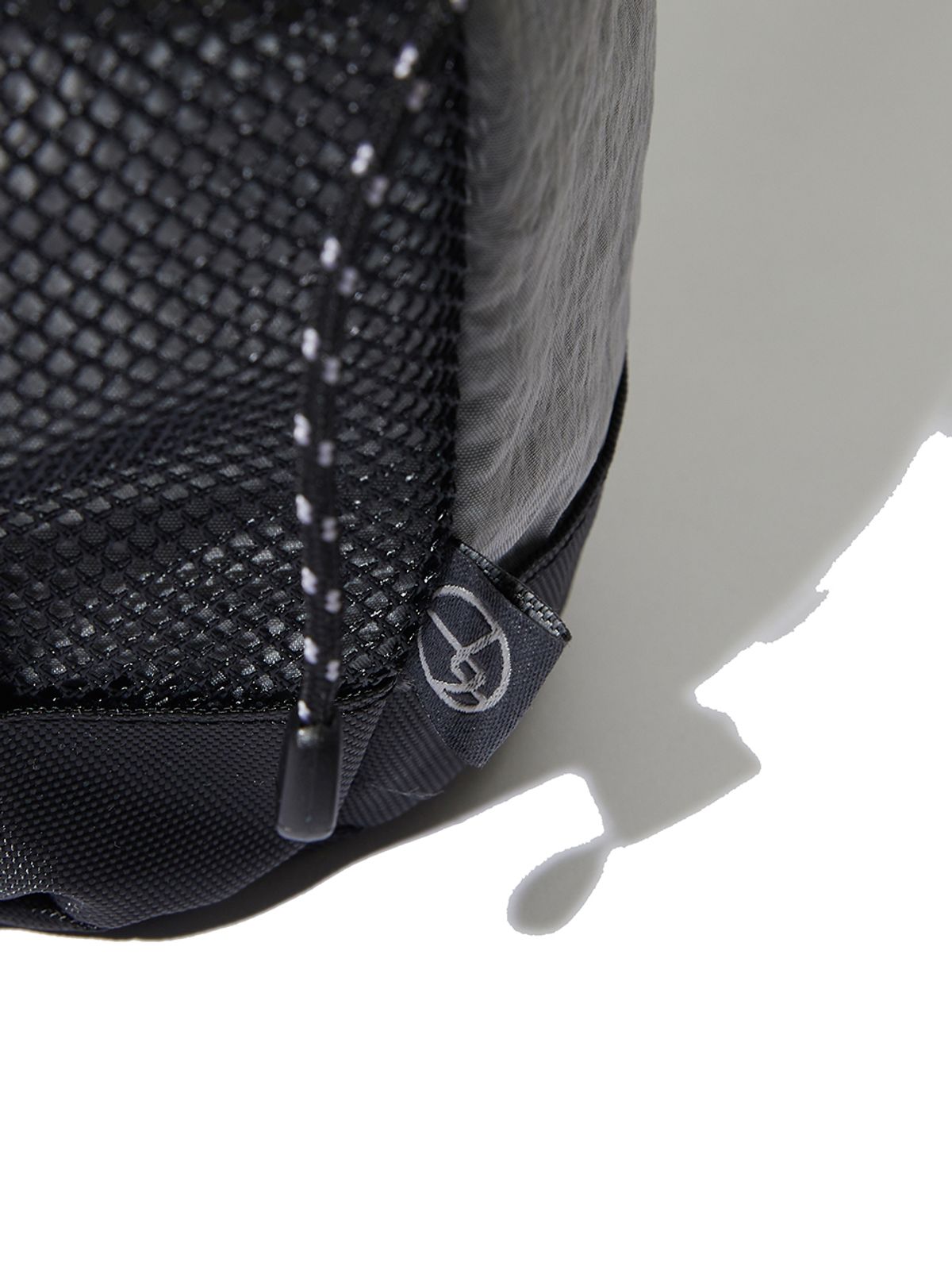 사운즈라이프(SOUNDSLIFE) Utility Nylon Small Pouch Bag Grey