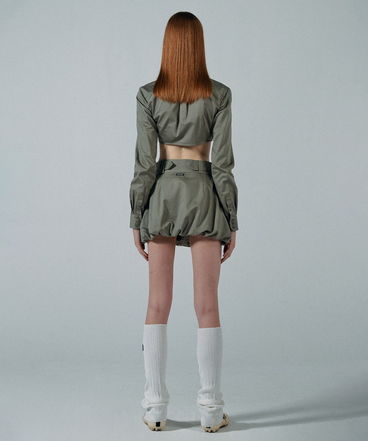 스컬프터(SCULPTOR) Slim Crop Shirt Beige