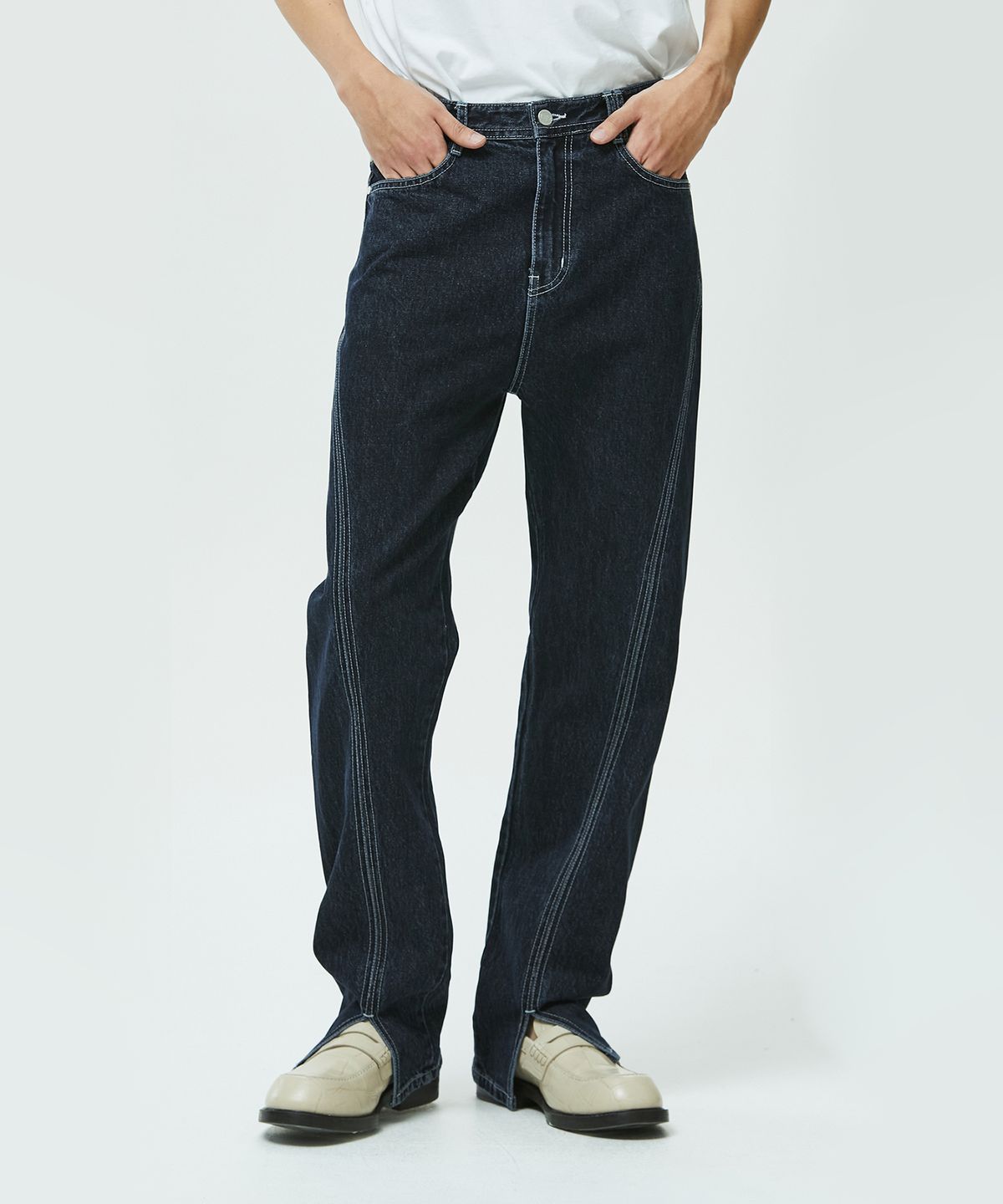 데케트(DECET) Oval Stitch Straight Slit Jeans DCPT020BlueBlack