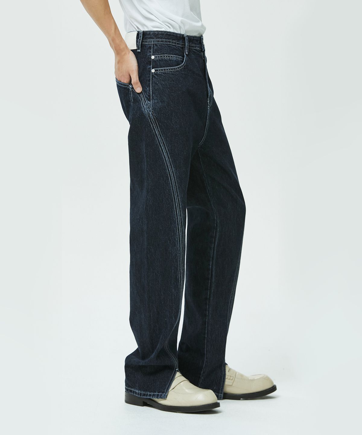 데케트(DECET) Oval Stitch Straight Slit Jeans DCPT020BlueBlack