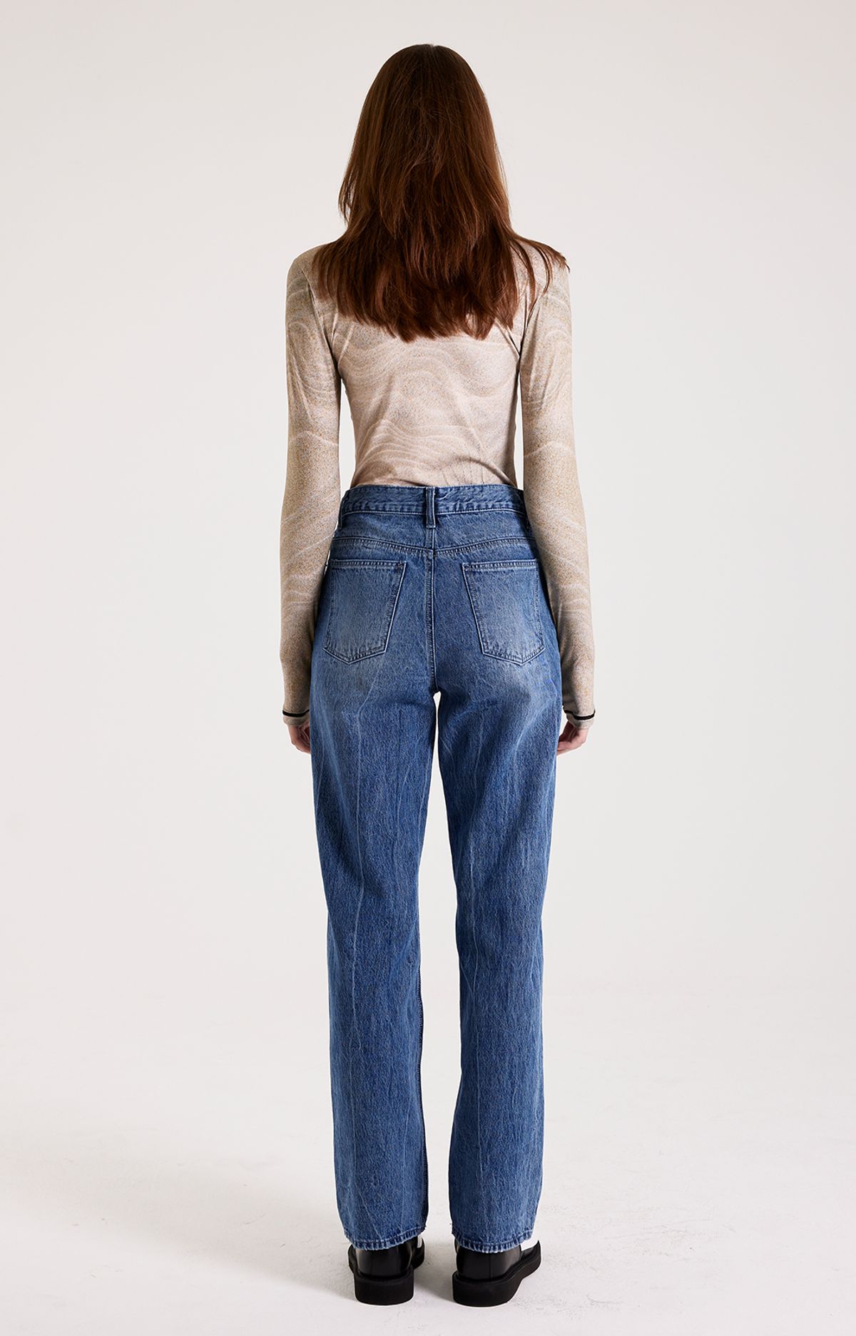 페노메논시퍼(PHENOMENON SEEPER) PRINT LONG SLEEVE ROUND T-SHIRT_[SAND]
