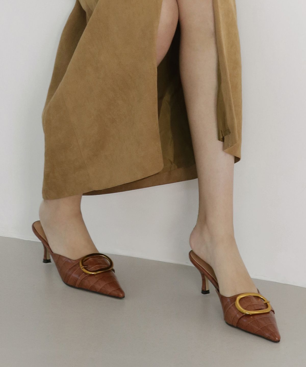 무드나잇(MOODNIGHT) BELTED stiletto mule - 4color 6.5cm 벨트 스틸레토 뮬 펌프스