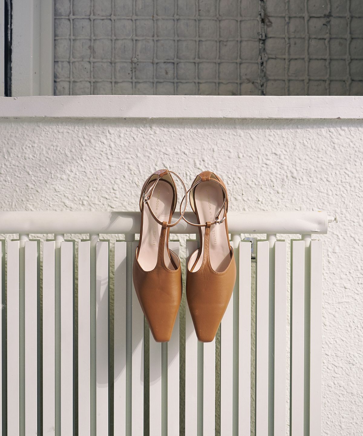 무드나잇(MOODNIGHT) GRETA_T strap pump shoe - 3color 5.5cm T스트랩 빈티지 펌프스