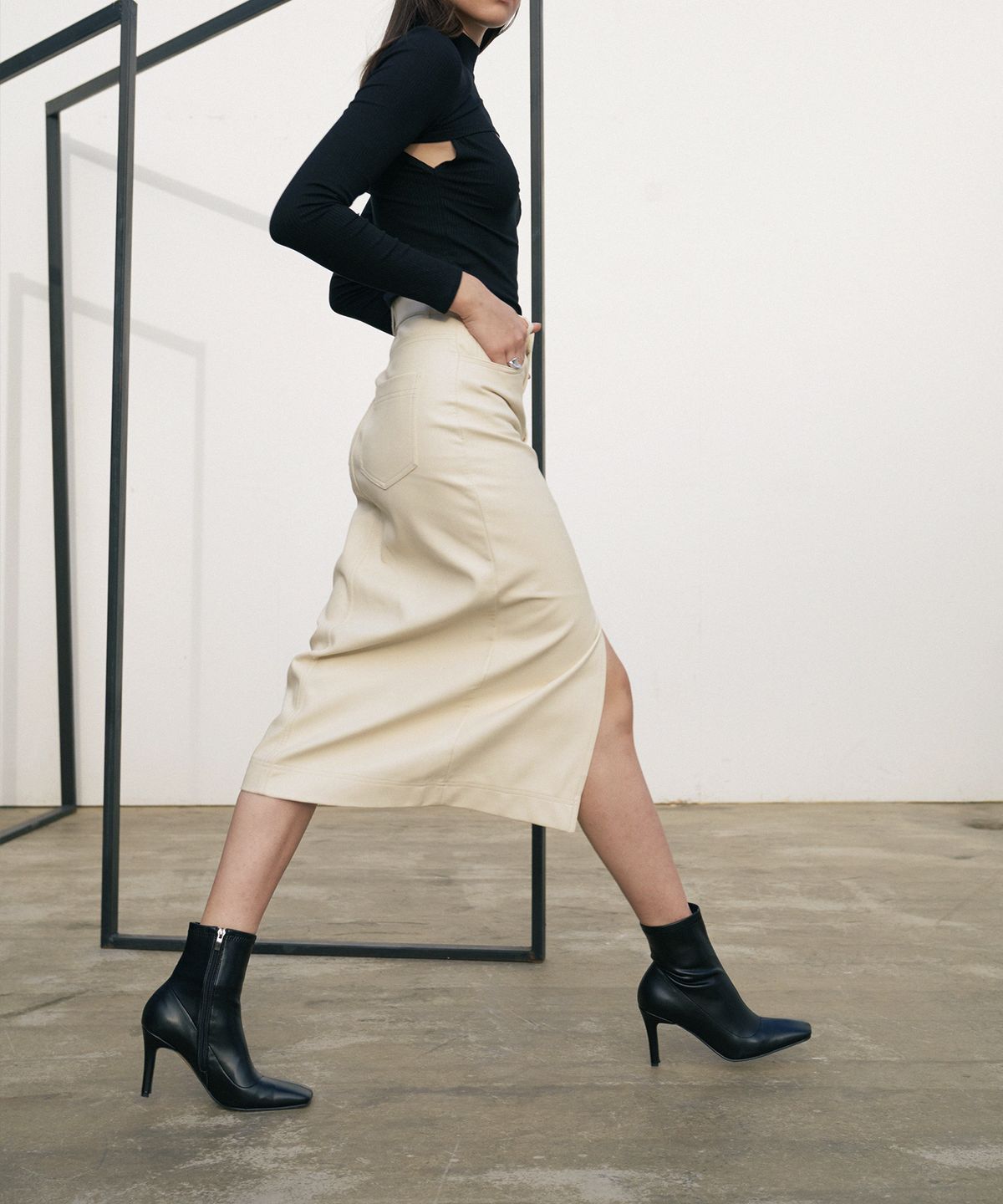 무드나잇(MOODNIGHT) JULIA spanx ankle boots - 3color 9cm 스판 앵클부츠