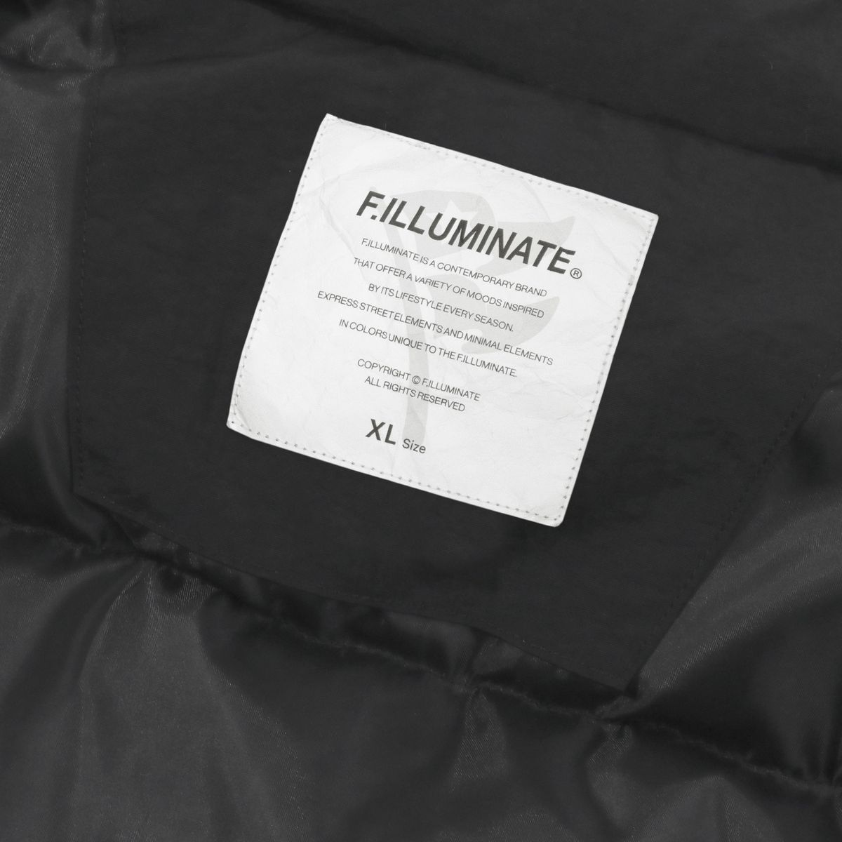 필루미네이트(FILLUMINATE) 유틸리티 숏 몬스터 파카-블랙