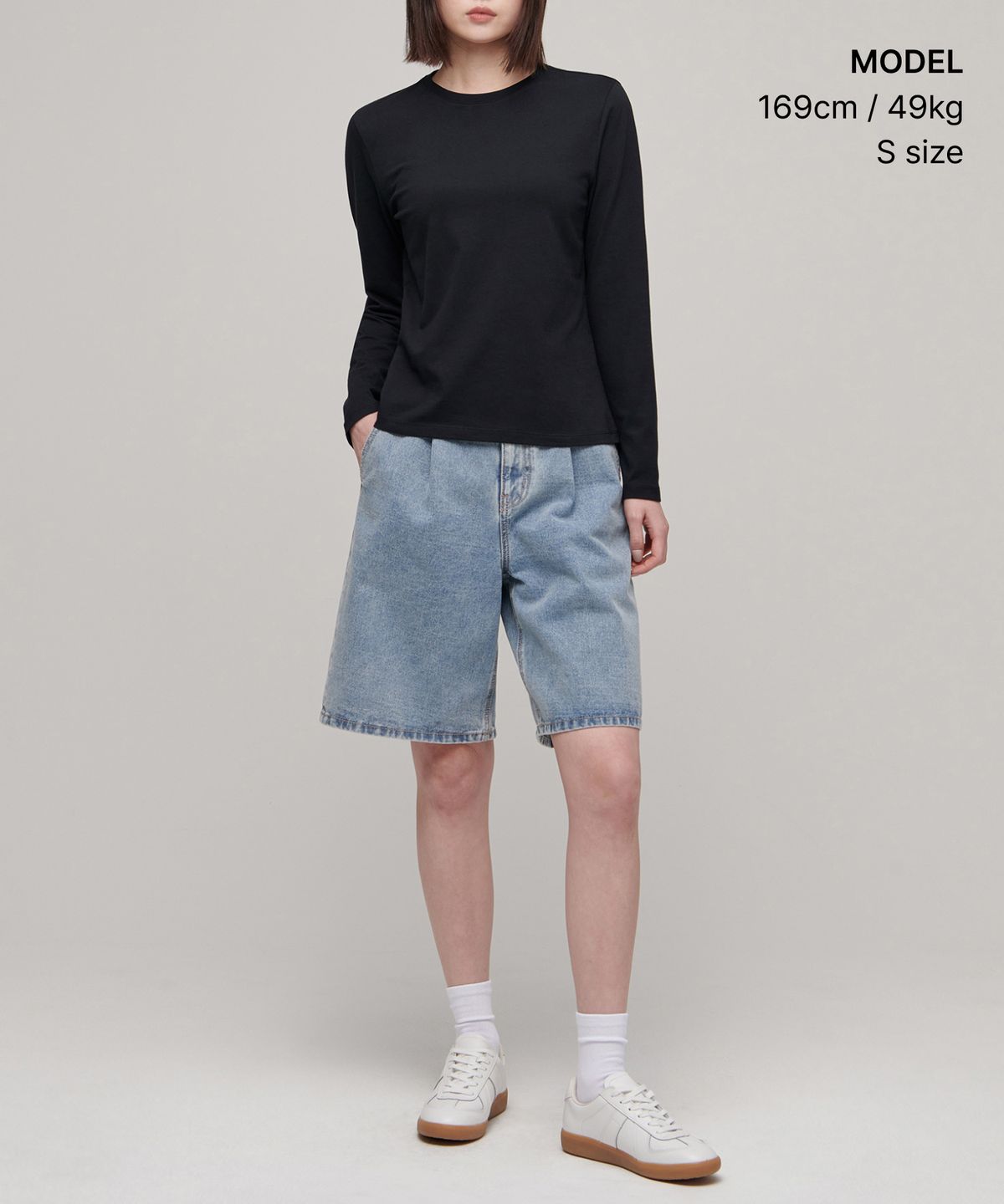 무신사 스탠다드 우먼(MUSINSA STANDARD WOMAN) 우먼즈 플렉서블 크루 넥 긴소매 티셔츠 [블랙]