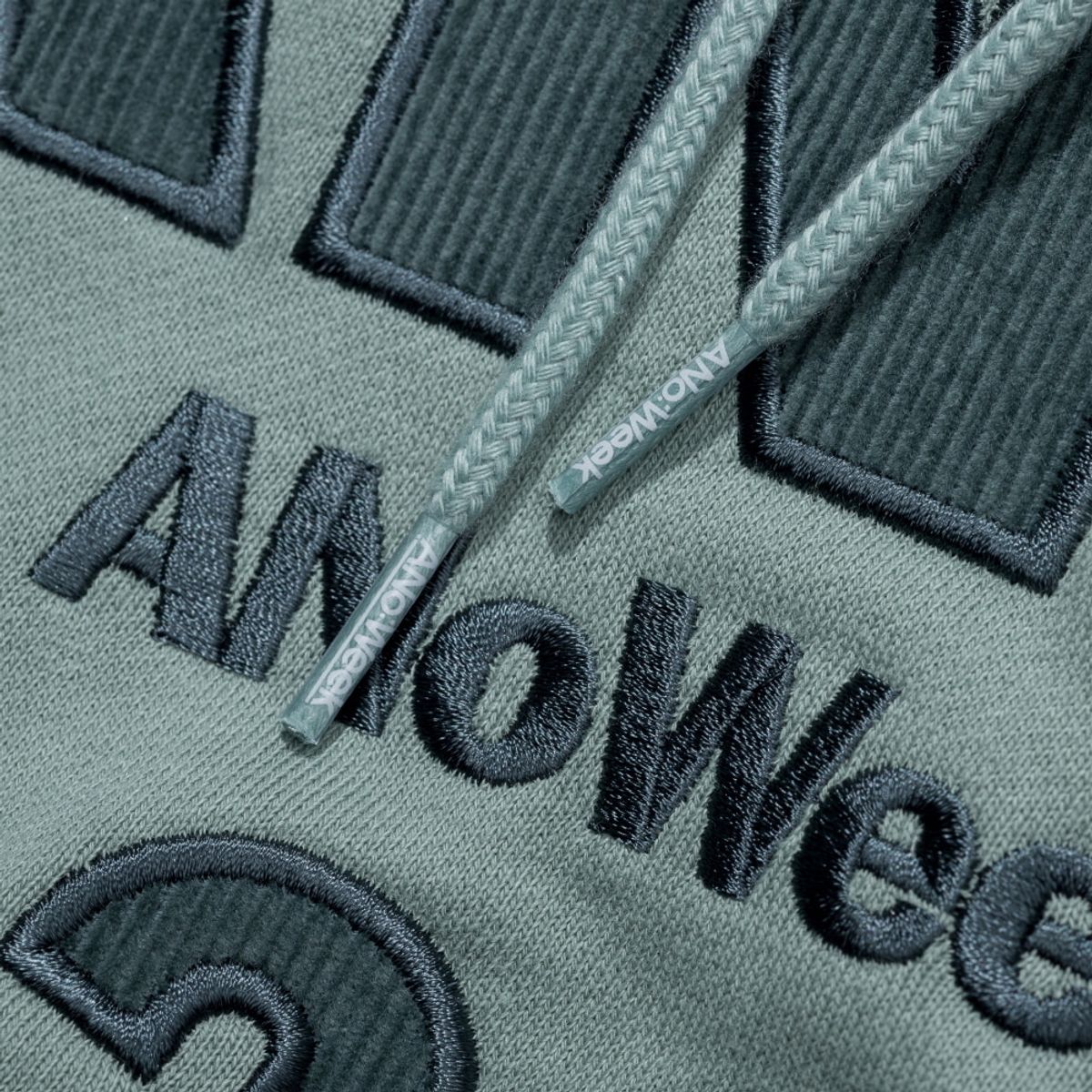 아노윅(ANOWEEK) ANW LOGO APPLIQUE  HOODIE